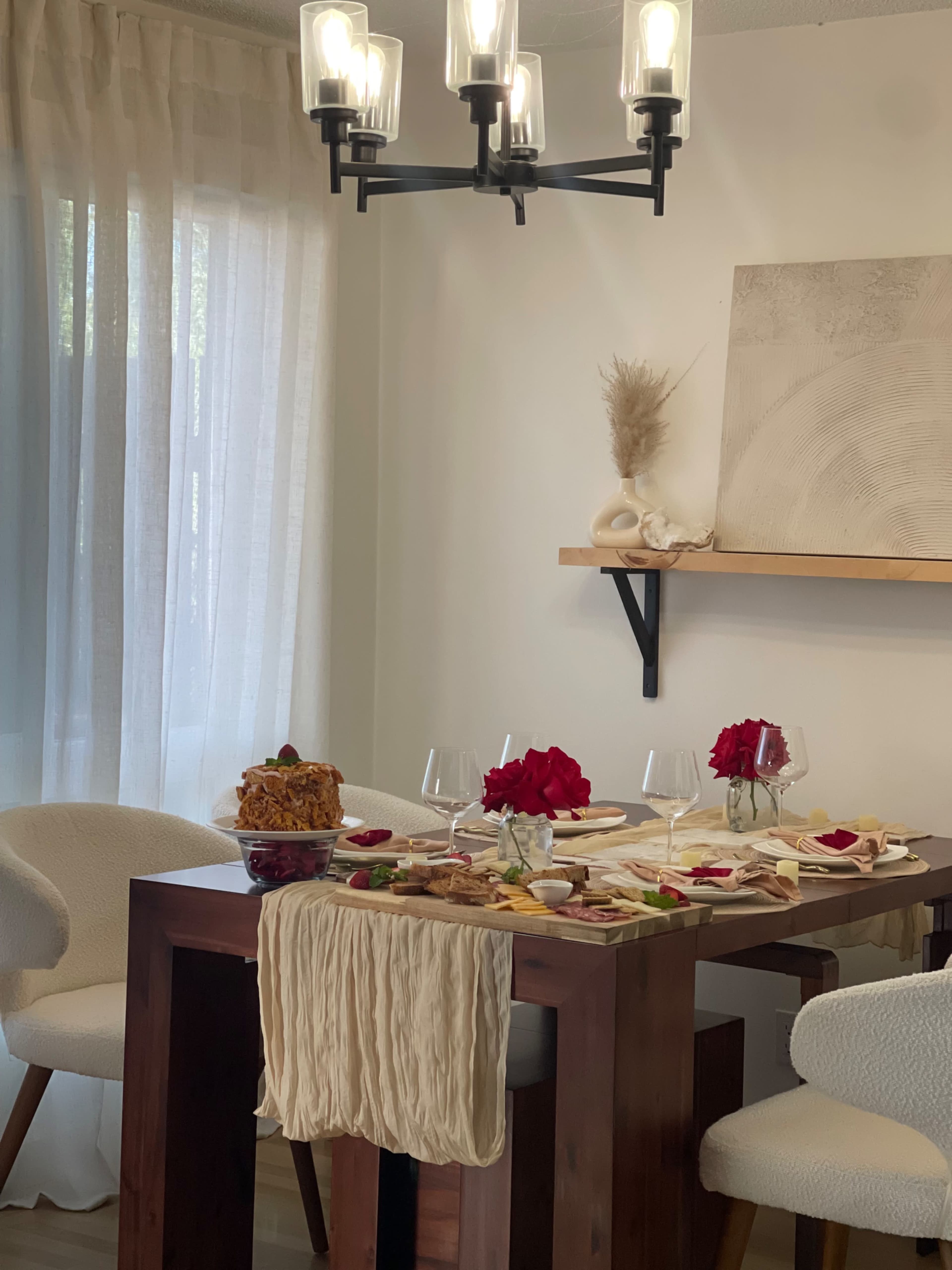 Bright, Modern Condo with Natural Light – Perfect for Film, TV & Photo Shoots Image in North Central, SAN MATEO, CA