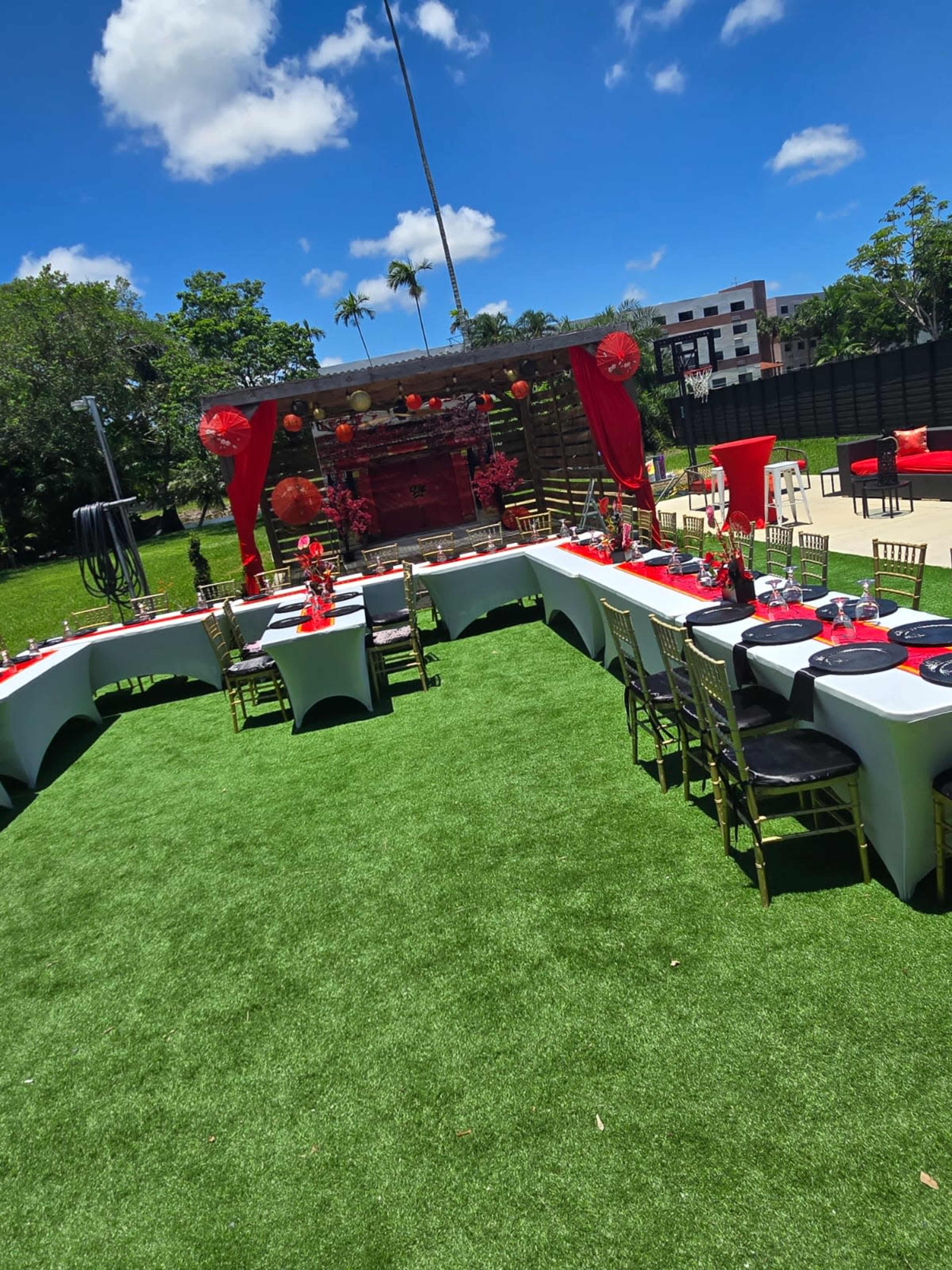 Oasis in the Gardens Image in Biscayne Gardens, Miami, FL