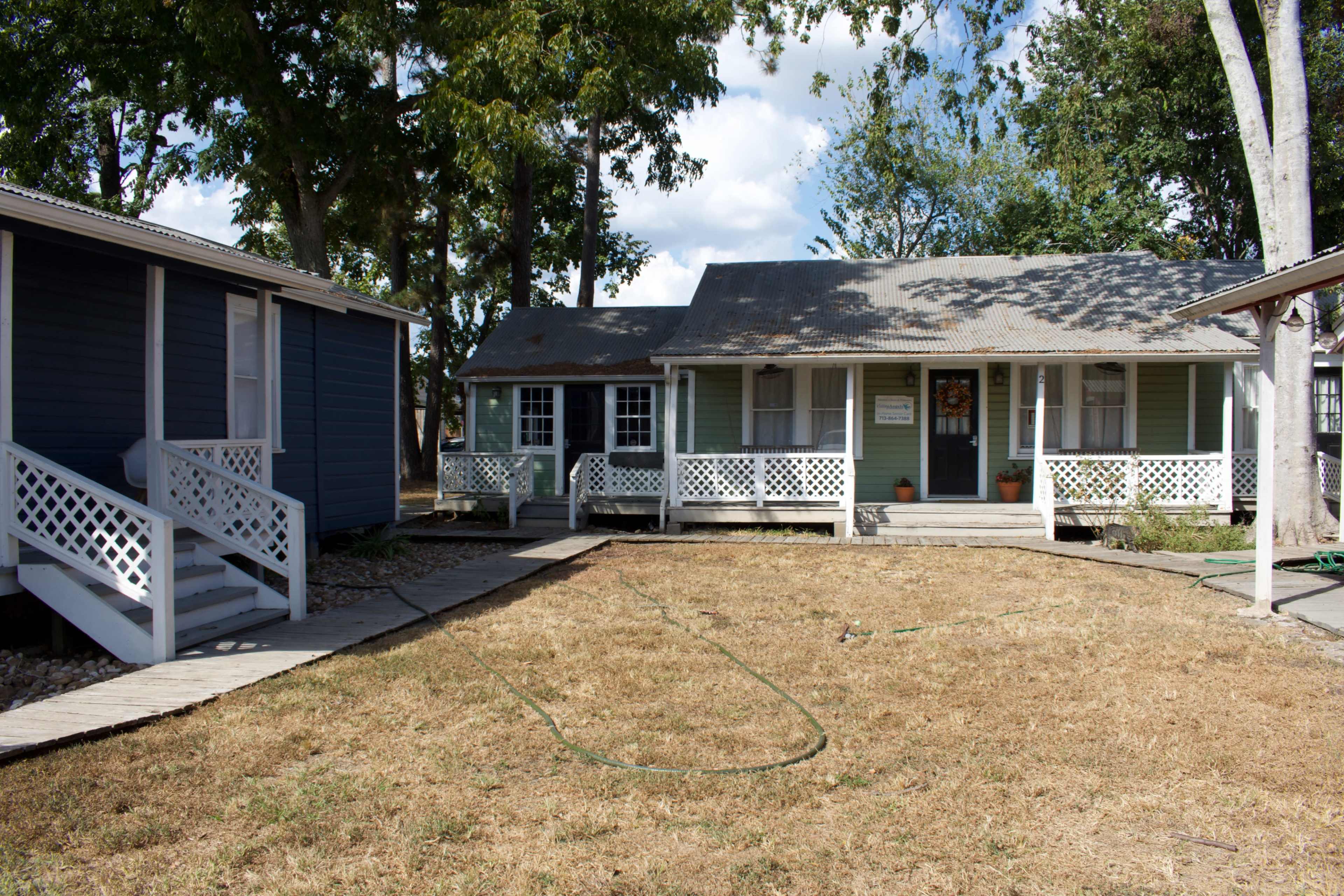 Hidden Gem with Backyard Image in Ribinson, Spring, TX