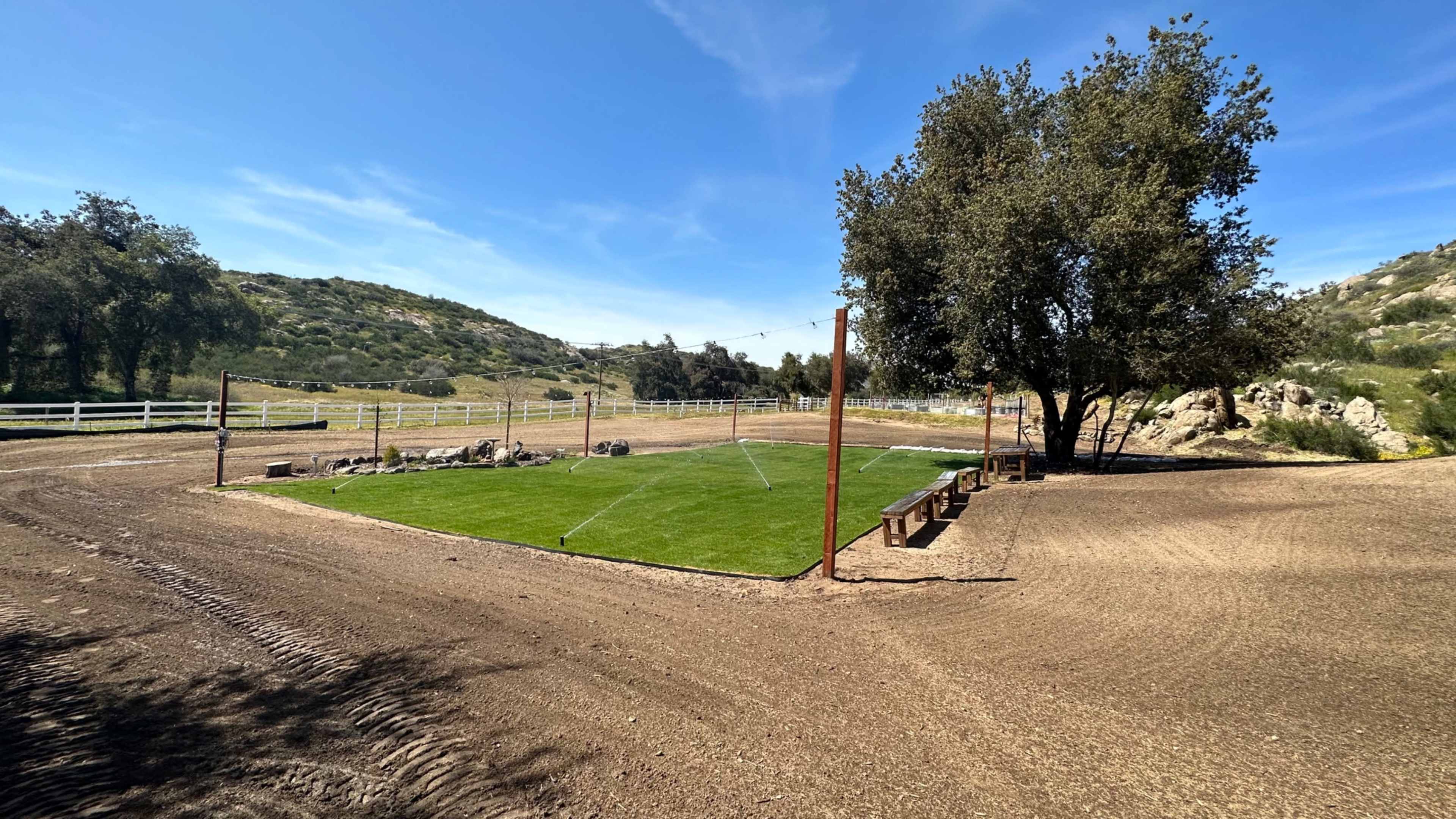 Temecula Equestrian community, rolling hills, oak trees, open fields, olive grove, garden. Image in Sage, Temecula, CA