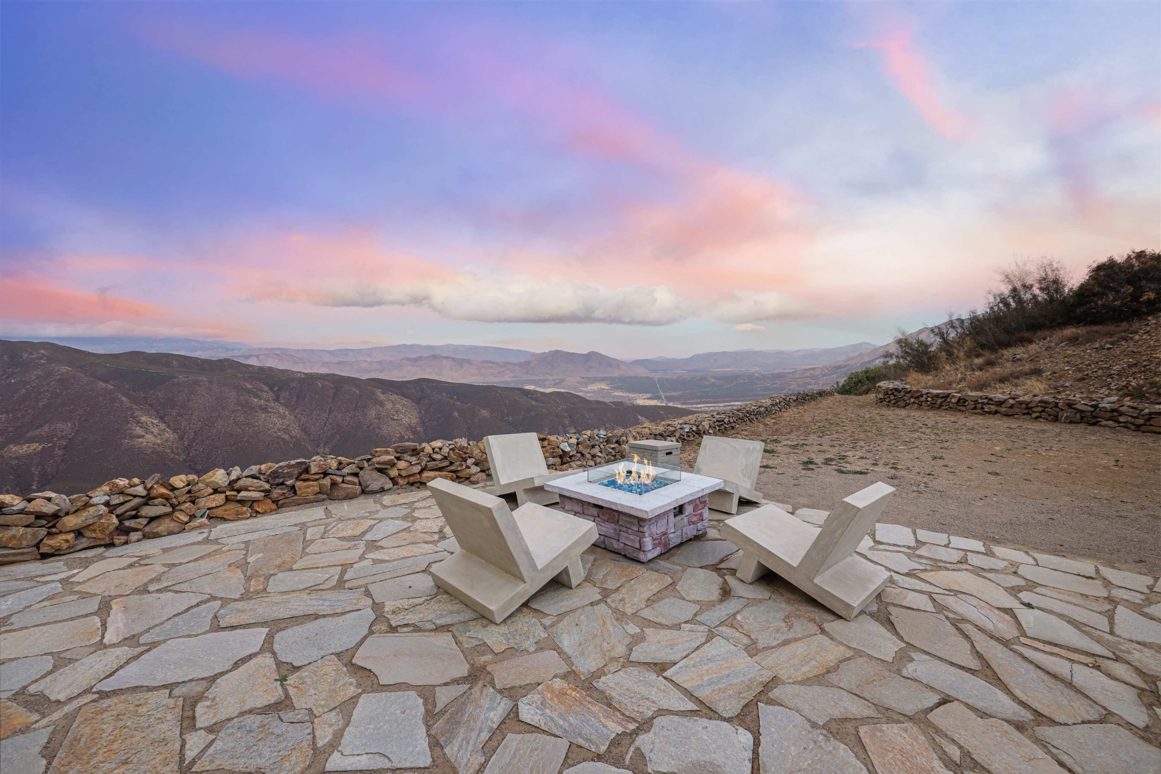 ★Unique Mountain Top Gem with Incredible Views★ Image in Julian, Julian, CA