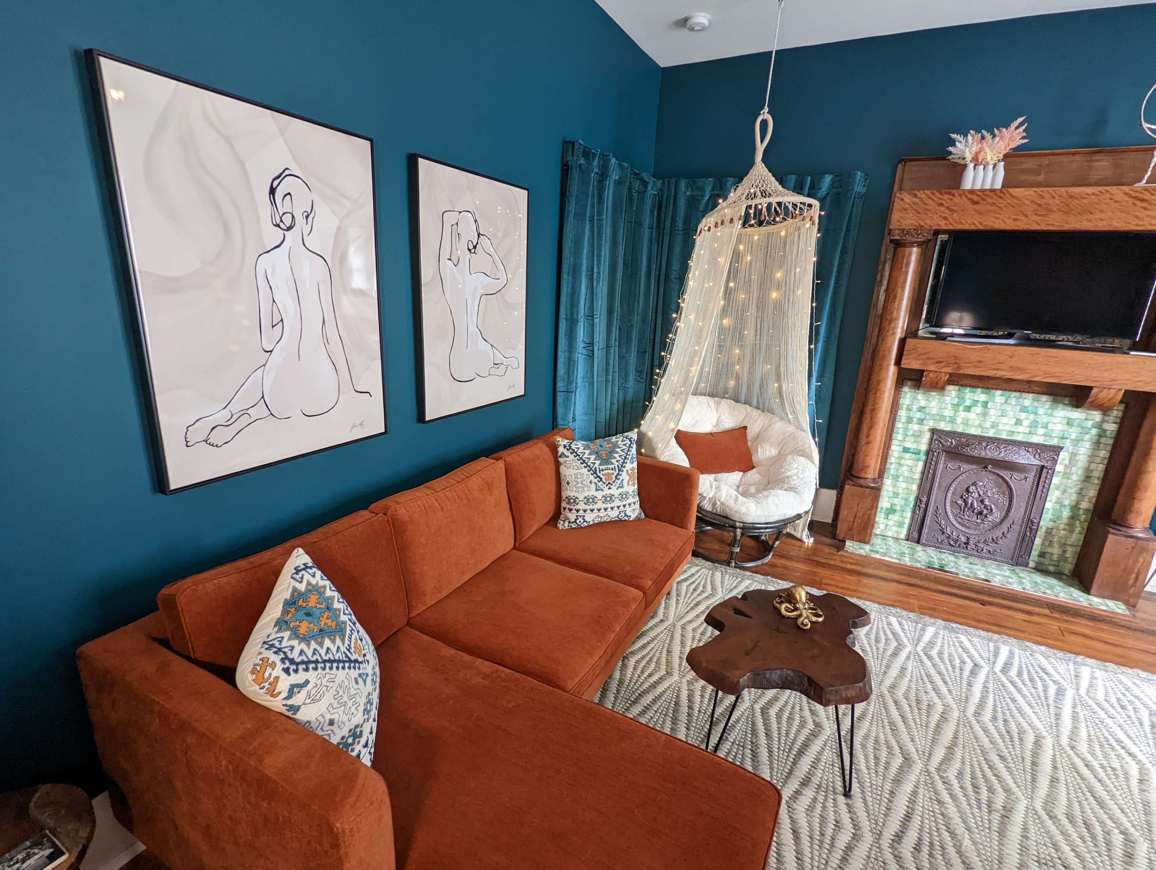 Cozy Boho Victorian Studio Apt Image in Edgewood, Knoxville, TN