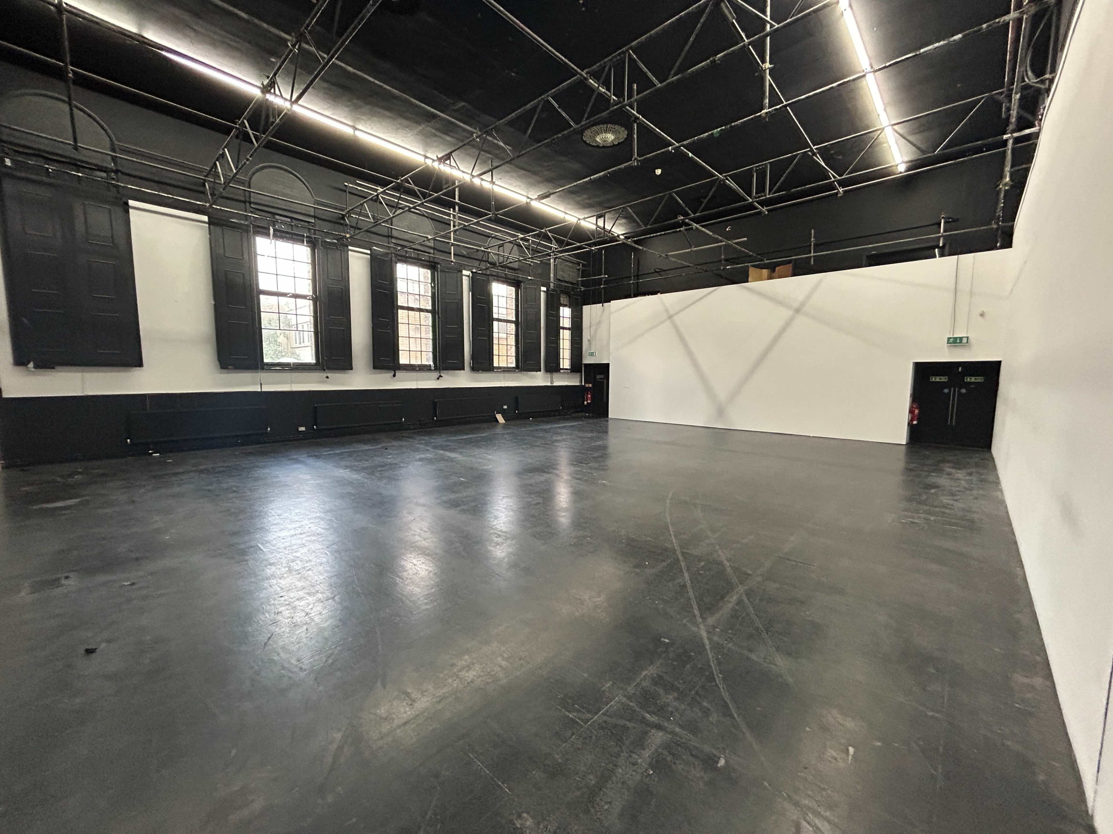 Large multi use room that was once a Sunday School in Chalk Farm, London. The room is located to the rear of an existing Art Gallery Image in London, London, ENG
