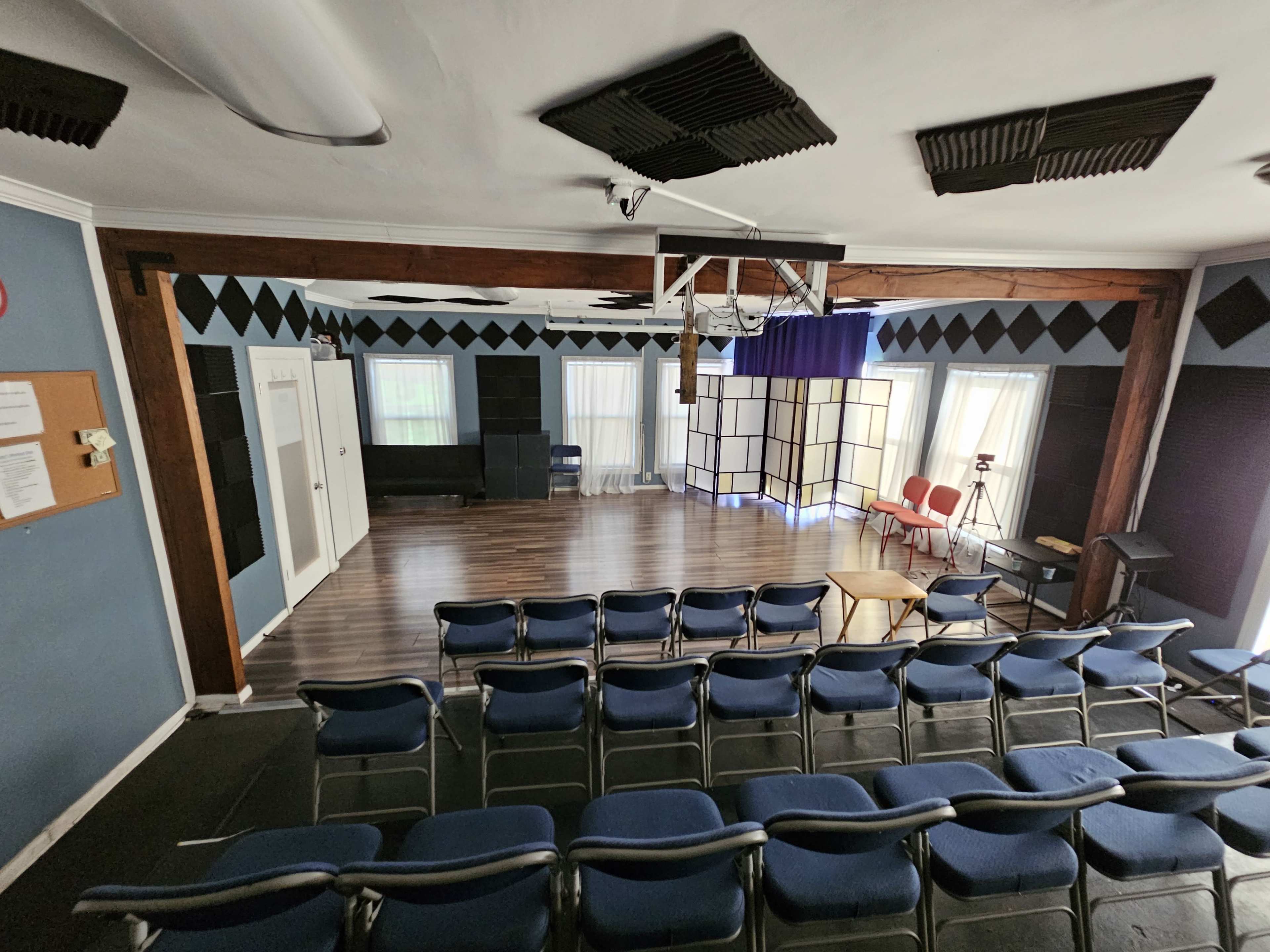 Modern and Well Lit Acting/Screening Theater in West Hollywood Image in Central LA, West Hollywood, CA