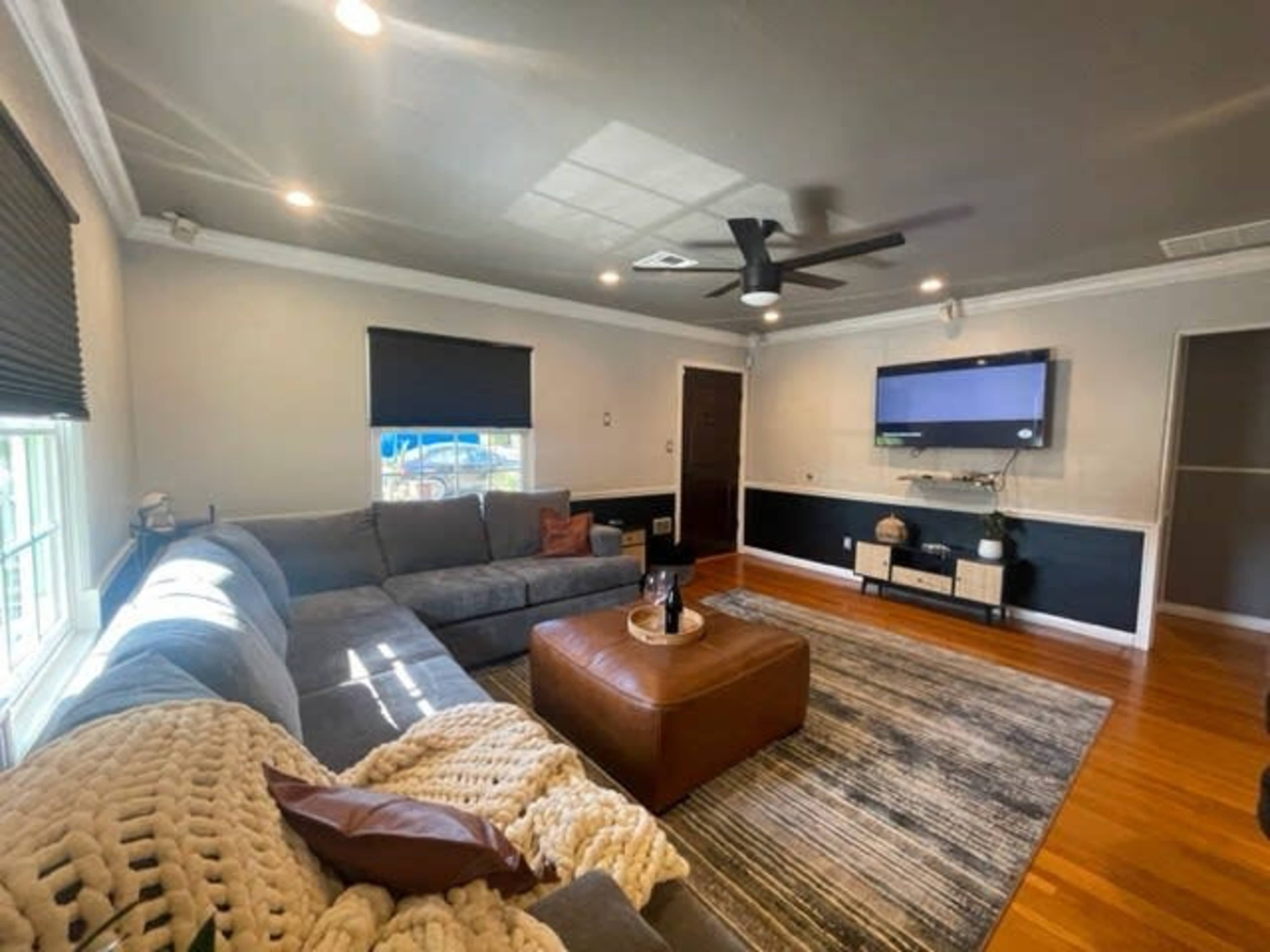 Downtown San Diego Penthouse | Modern Industrial Venue for Production & Events Image in Rolando Village, San Diego, CA