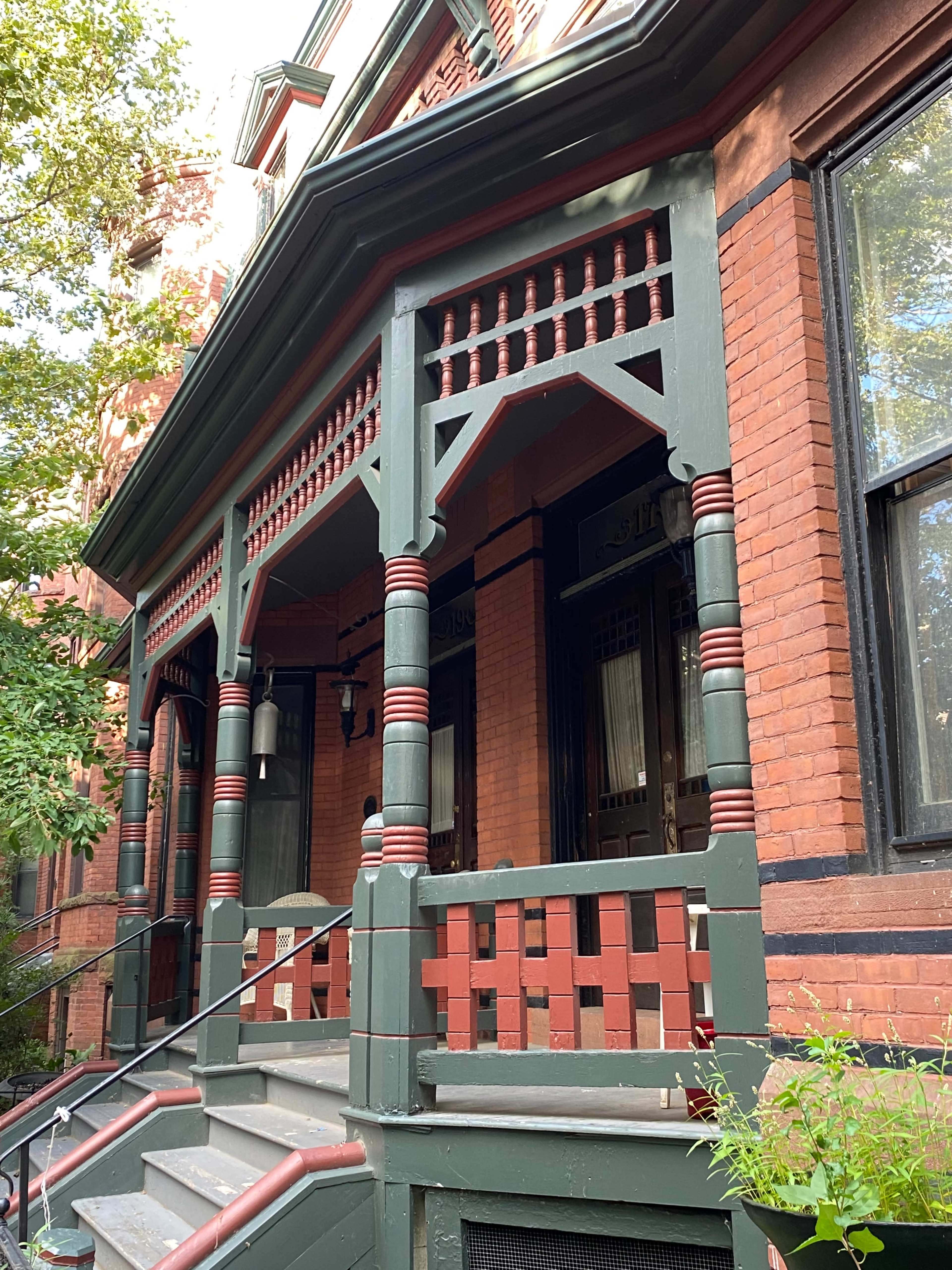 1884 Victorian Queen Anne Style Brick Rowhouse Image in Metro Center, Springfield, MA