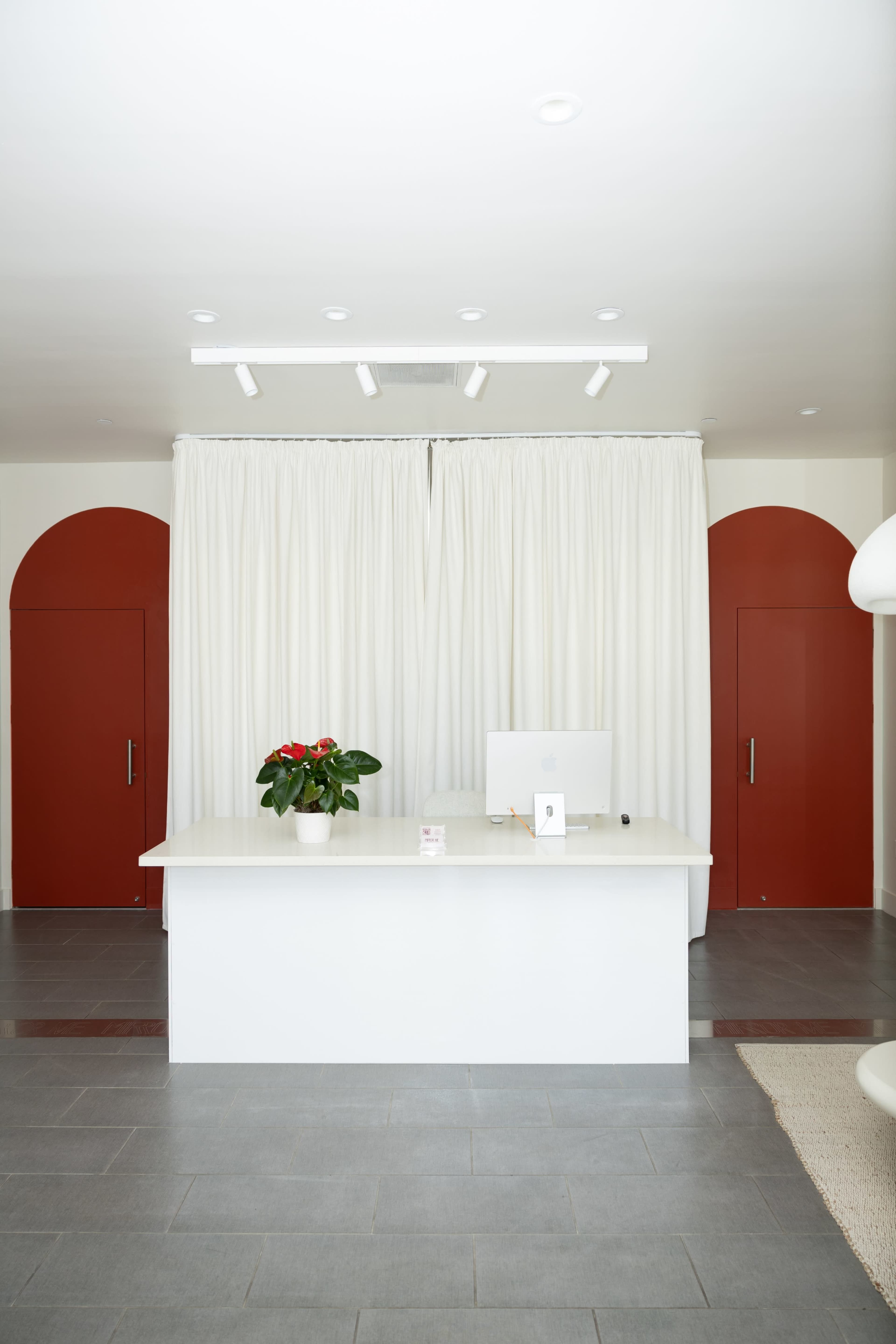 Photography Studio with Lounge Area Image in Mission Bay, San Francisco, CA