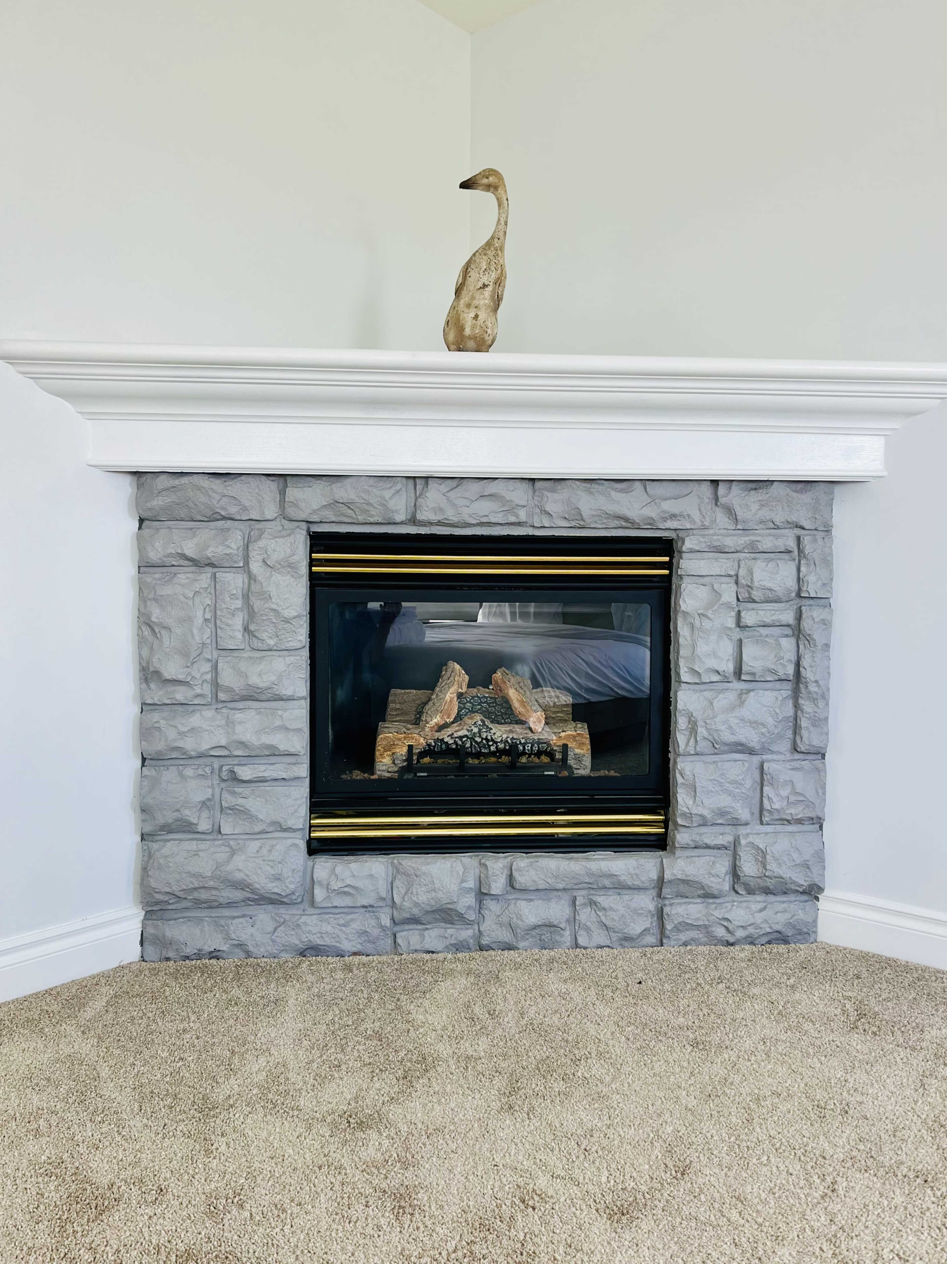 Acreage | Wedding Events | Parking for +30 Vehicles | Massive Property and House Image in , Delacour, AB