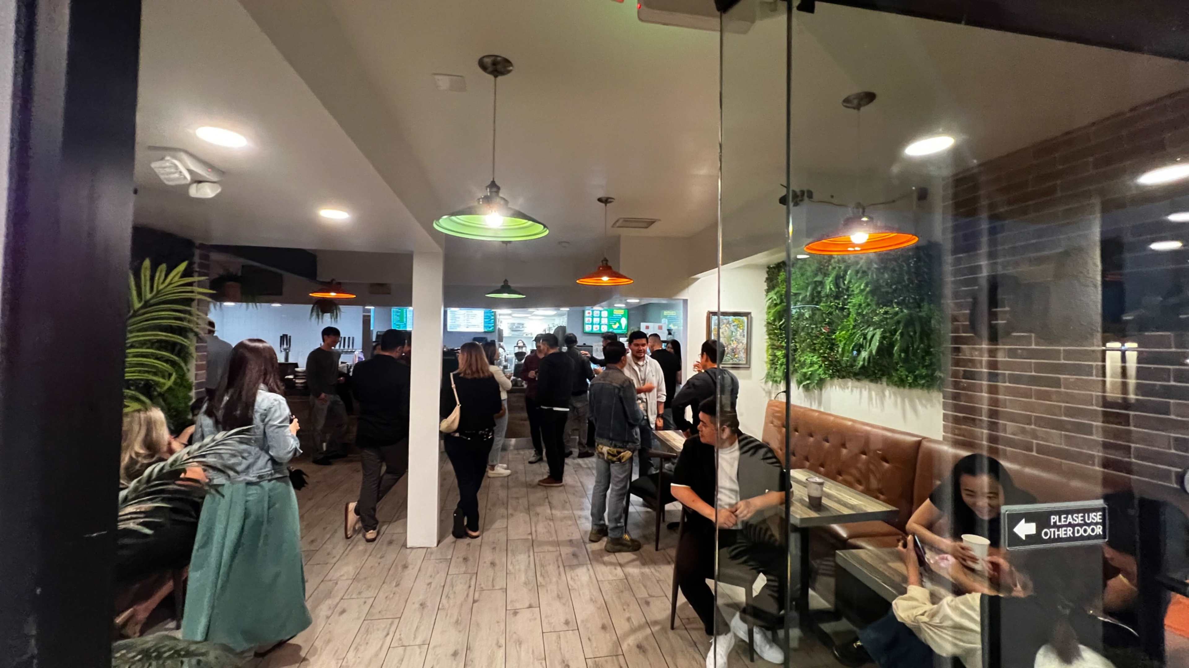 “Magical Wonderland Café Perfect for Any Occasion” Image in Belmont Shore, Long Beach, CA