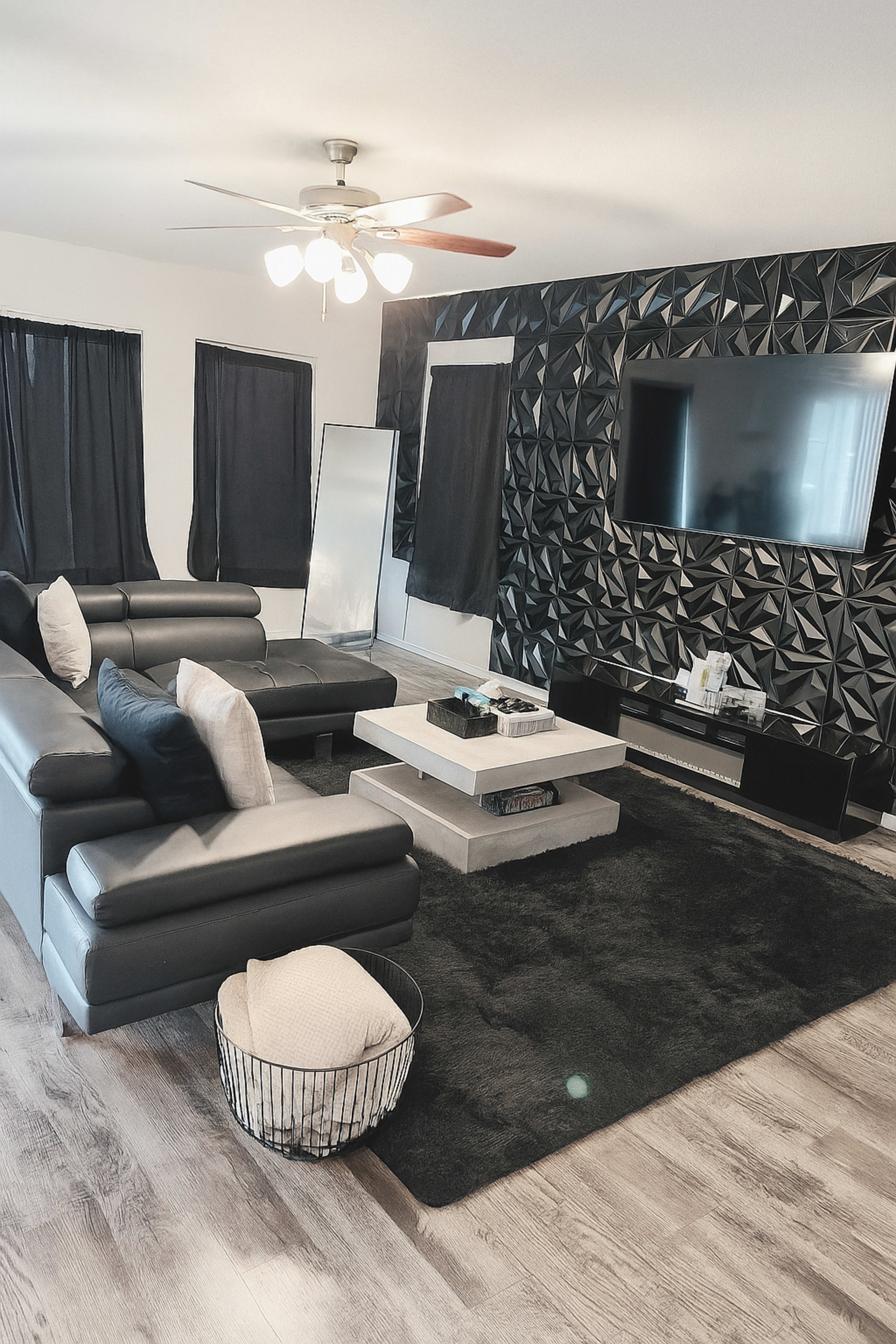 Houston Vybez | Basketball Court + Cozy Stay Image in East Little York / Homestead, Houston, TX