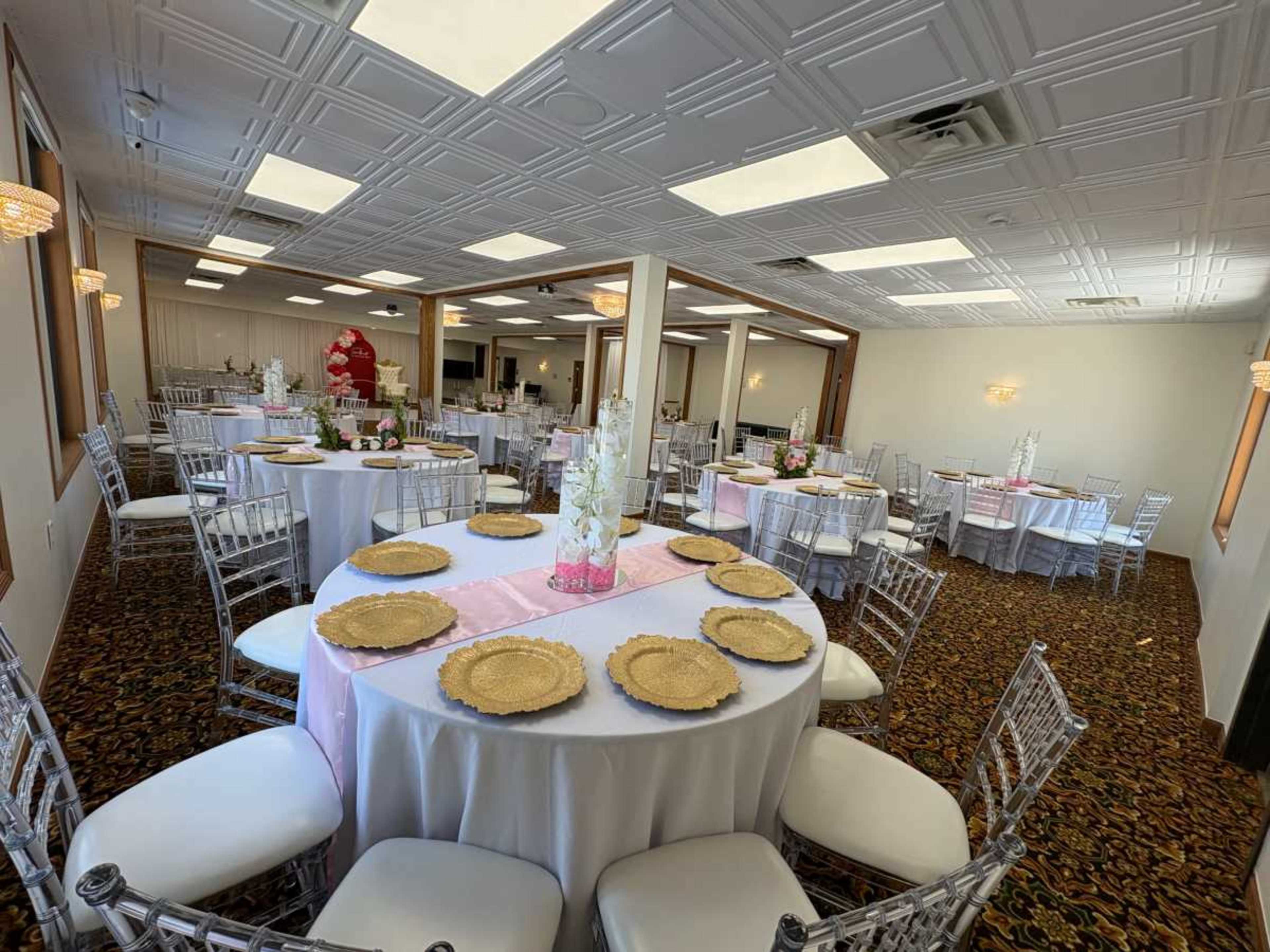 Elegant Customizable Hall Image in Romulus, Romulus, MI