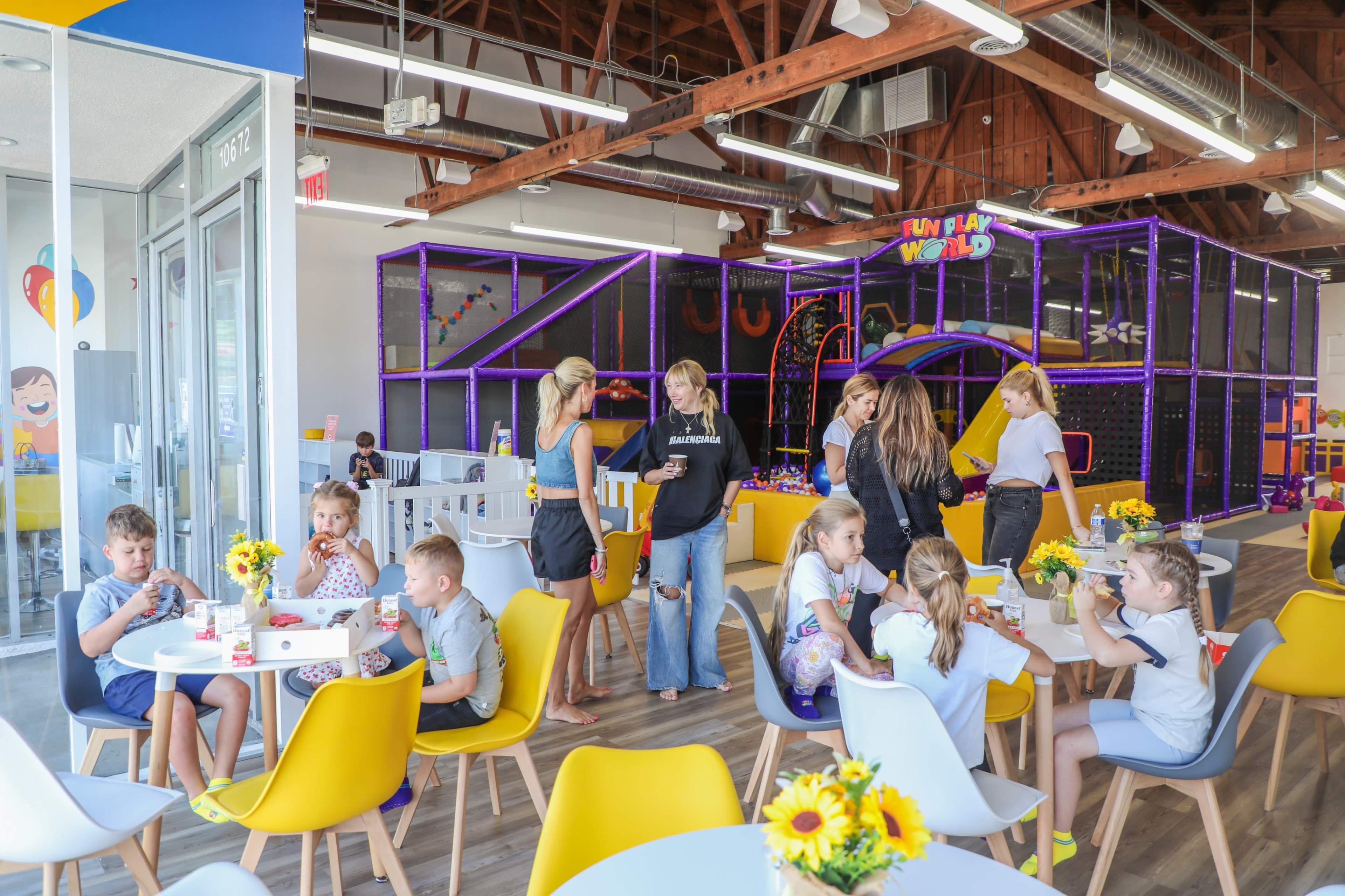 Fun Play World Kids Indoor Playground Image in Cheviot Hills, Los Angeles, CA