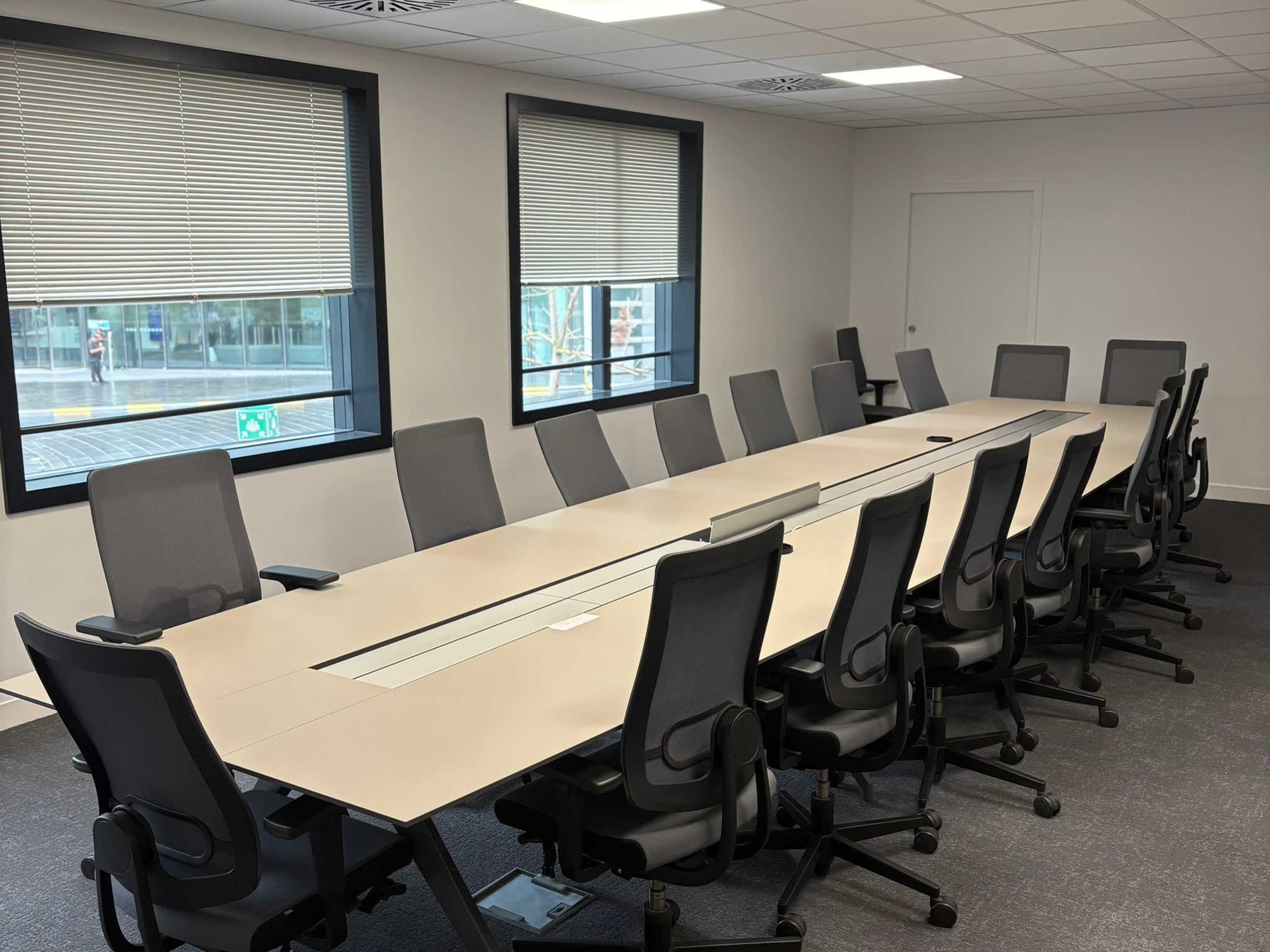 Salle de réunion à la Défense Image in Bécon-les-Bruyères, Courbevoie, 