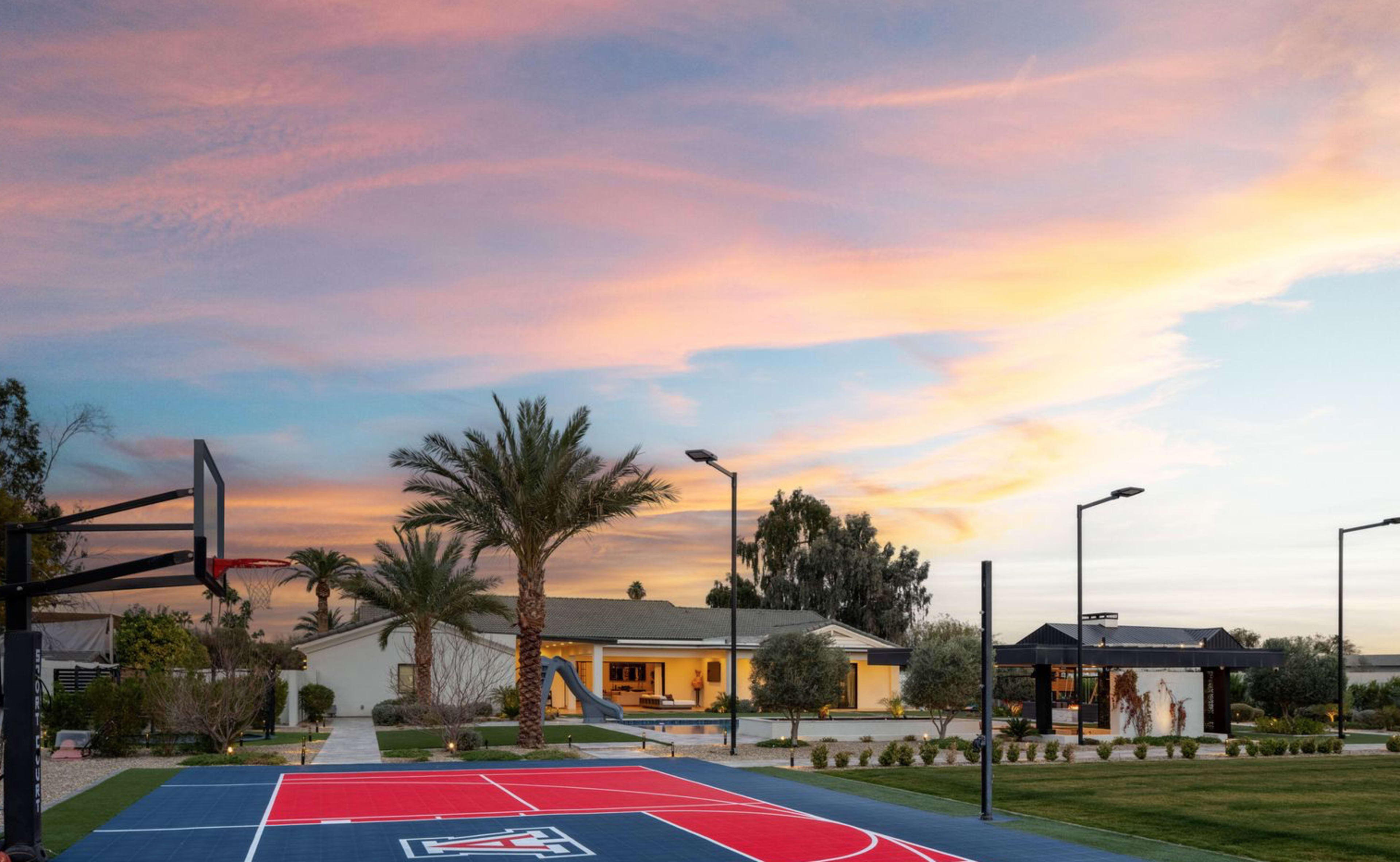 Ultimate Backyard Oasis with Pool, Swim-Up Bar, Pickleball & More! Image in Paradise Valley Village, Paradise Valley, AZ
