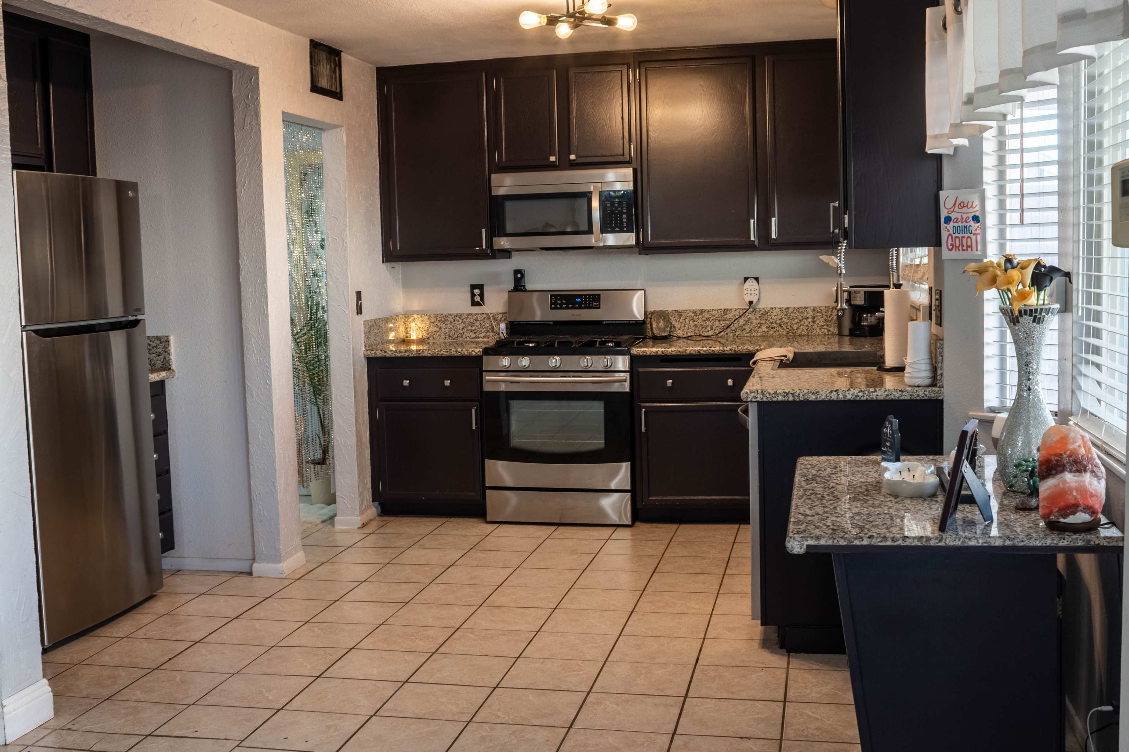 Zen Private Paradise Located 5 Miles from Las Vegas Strip Image in Spring Valley, Las Vegas, NV