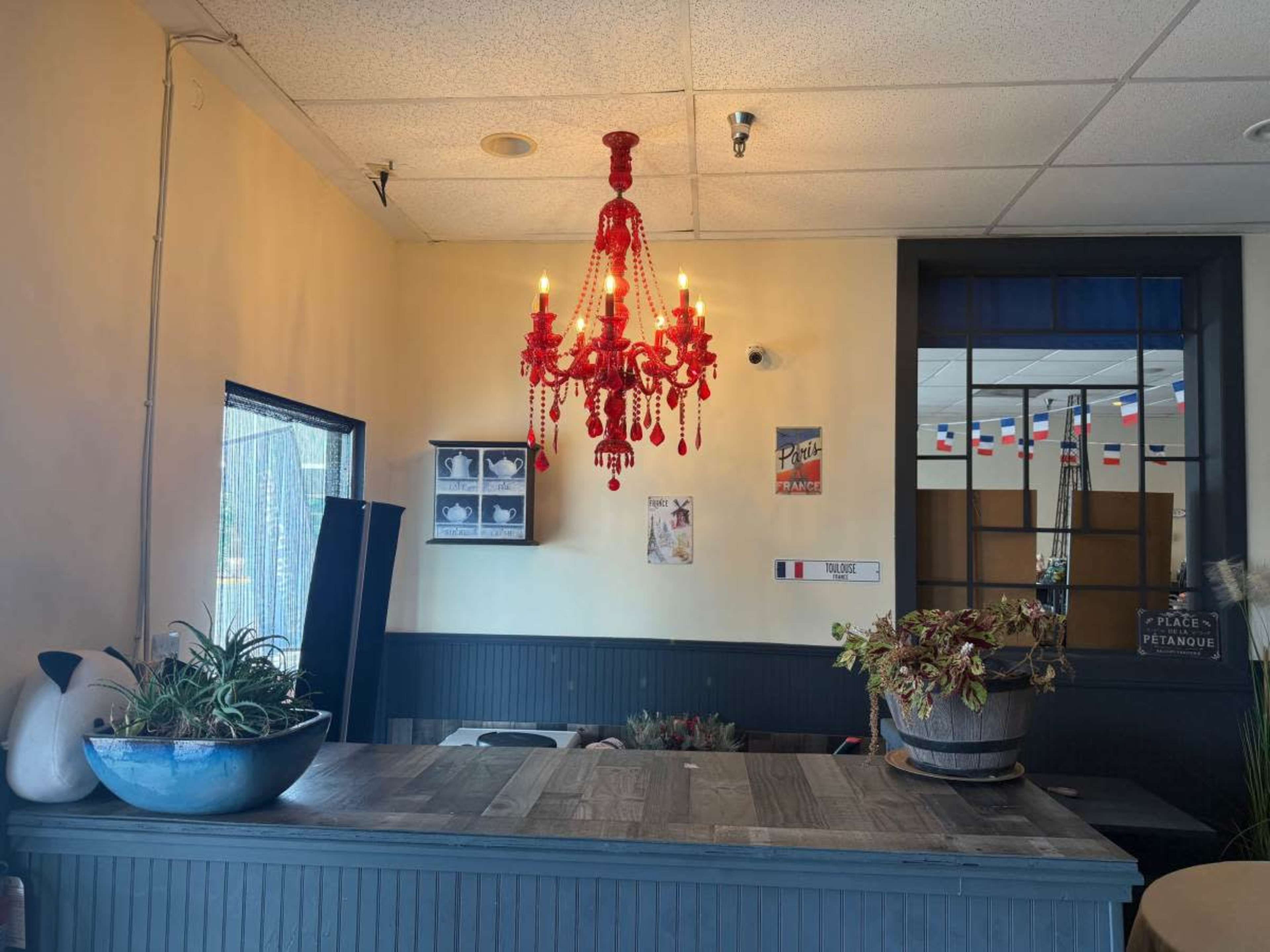 Parisian Bistro Image in , LARGO, FL