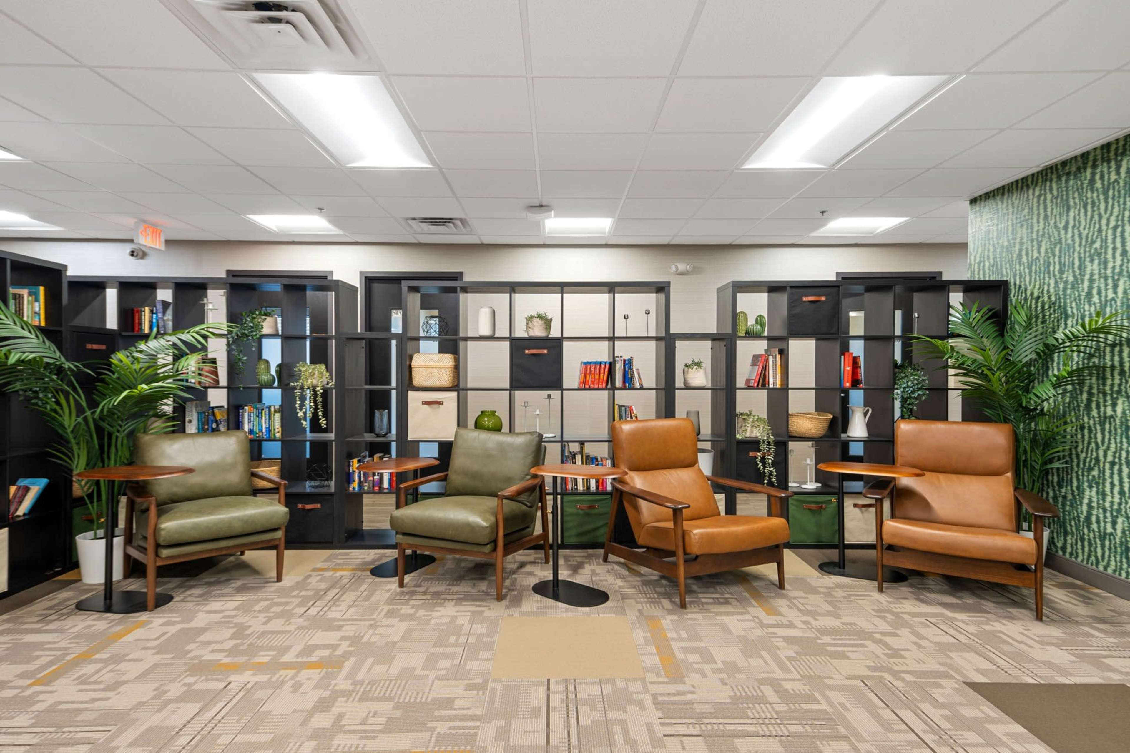 Meeting Room B Image in Parsippany-Troy Hills, Parsippany, NJ