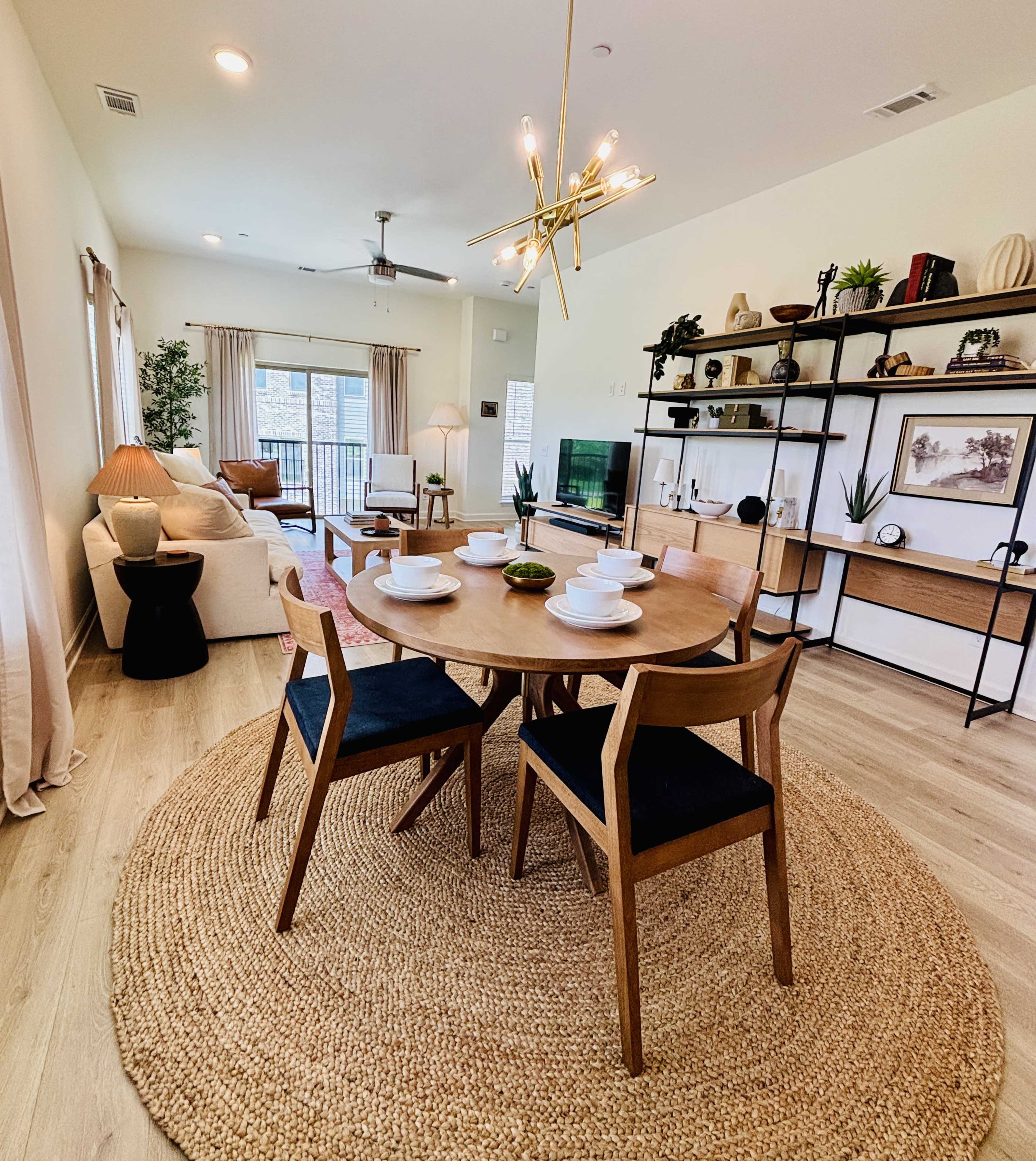 Bright Modern Condo Image in Spring Hill, Spring Hill, TN