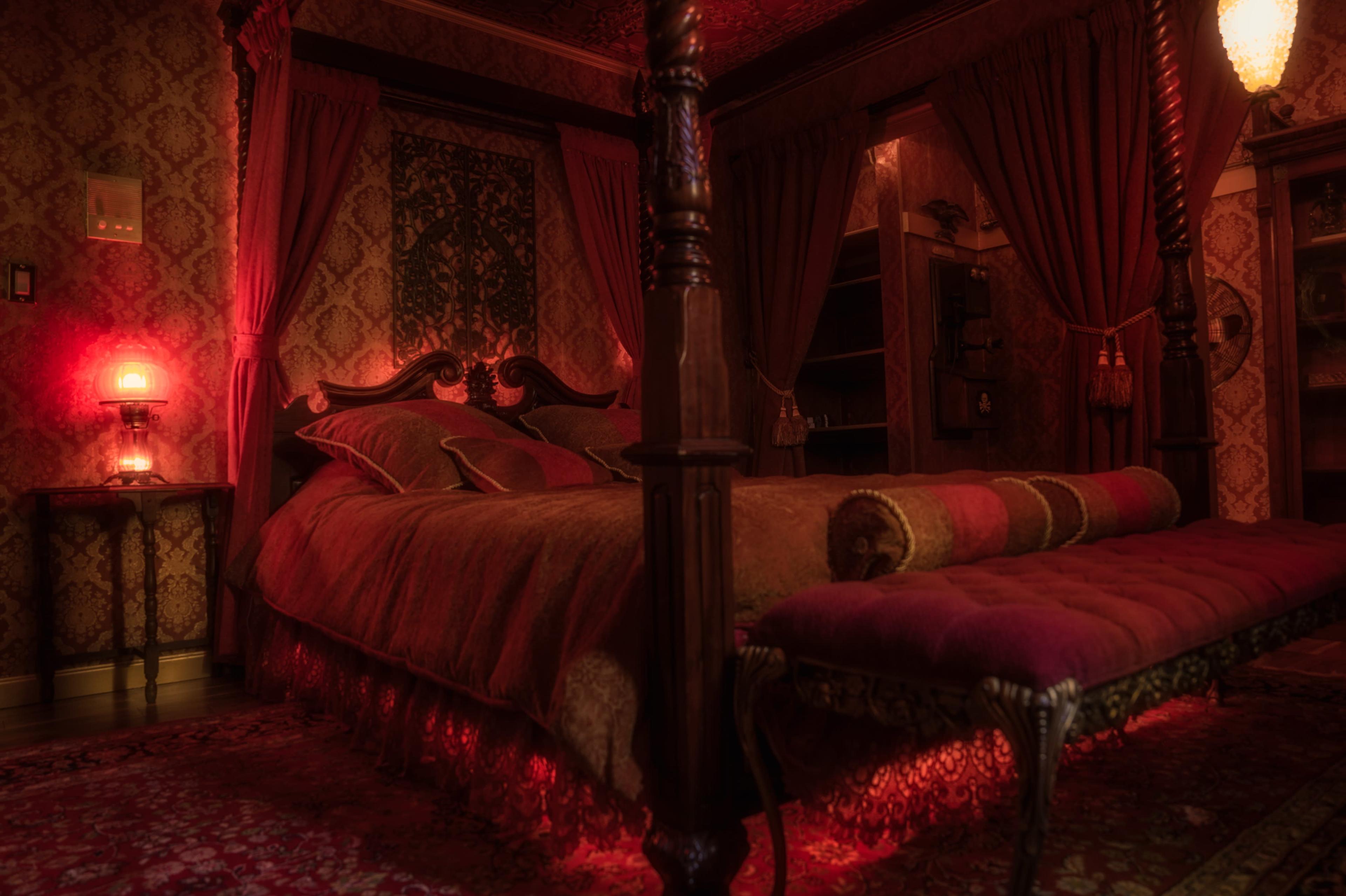 The Pershing House: Cinematic Mid Century Film Location with Curated Rooms Image in North Mountain Village, PHOENIX, AZ