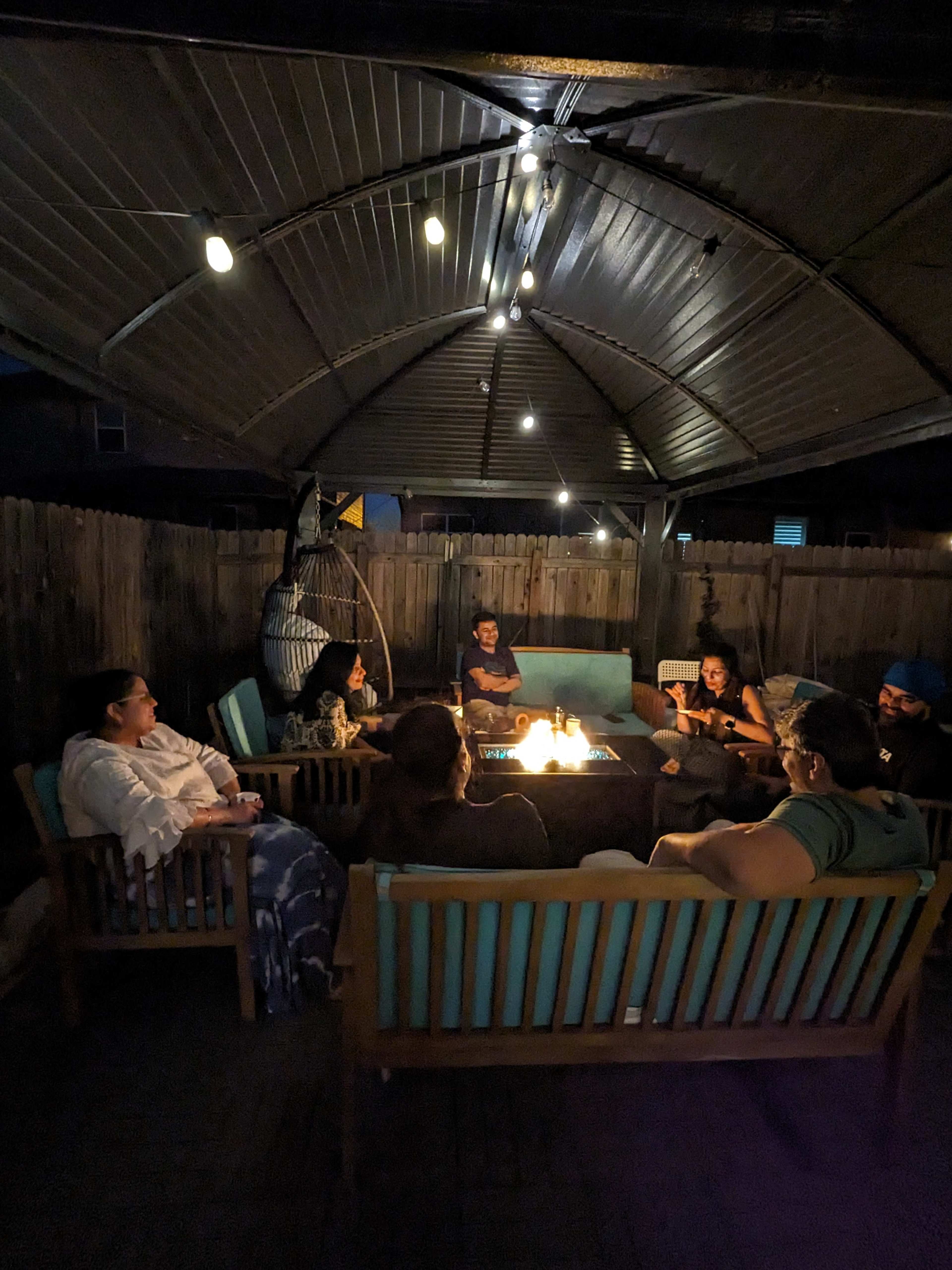 Trendy Backyard Image in Austin, Austin, TX