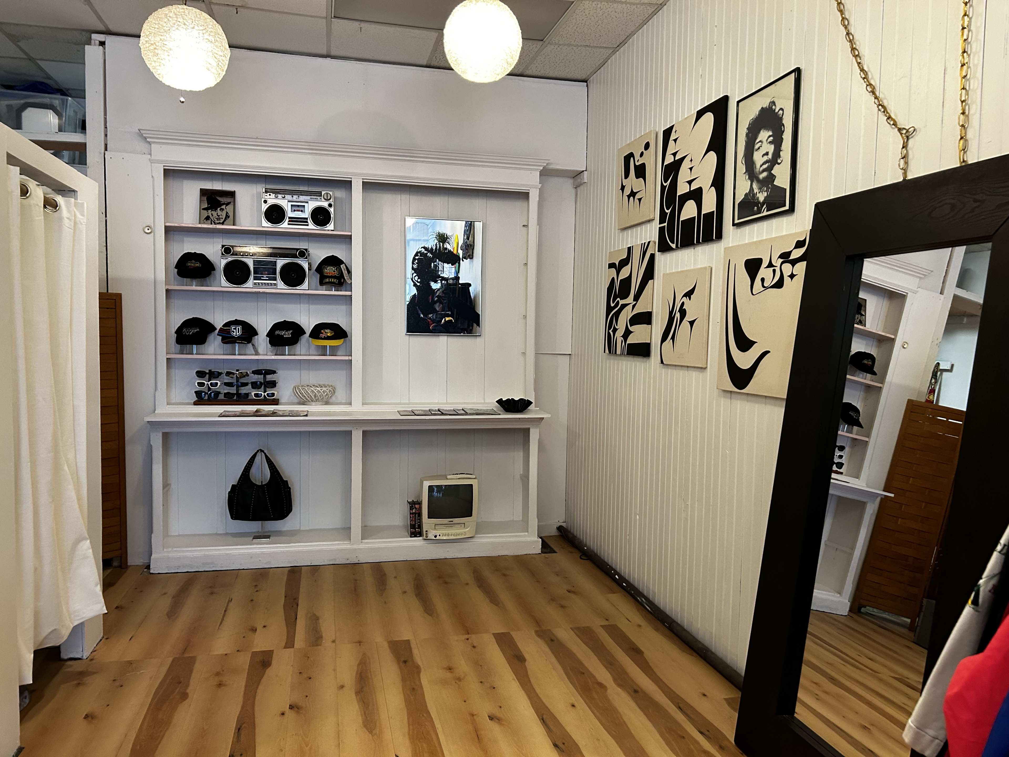 Spacious Storefront Venue in Belmar with Coastal Vibe Image in Belmar, Belmar, New Jersey
