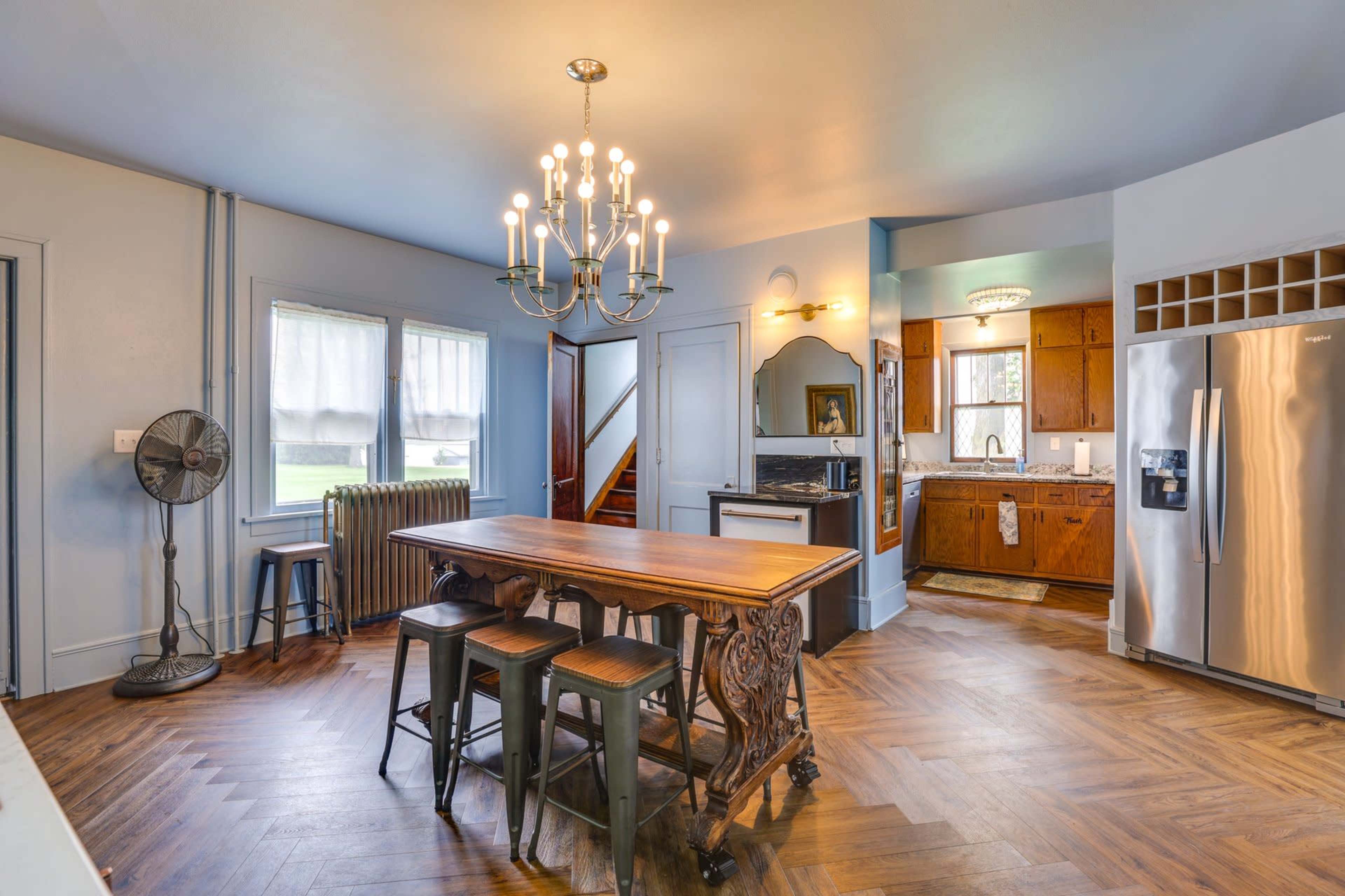 "Luxe" Farm House Image in Springdale, Mount Horeb, WI