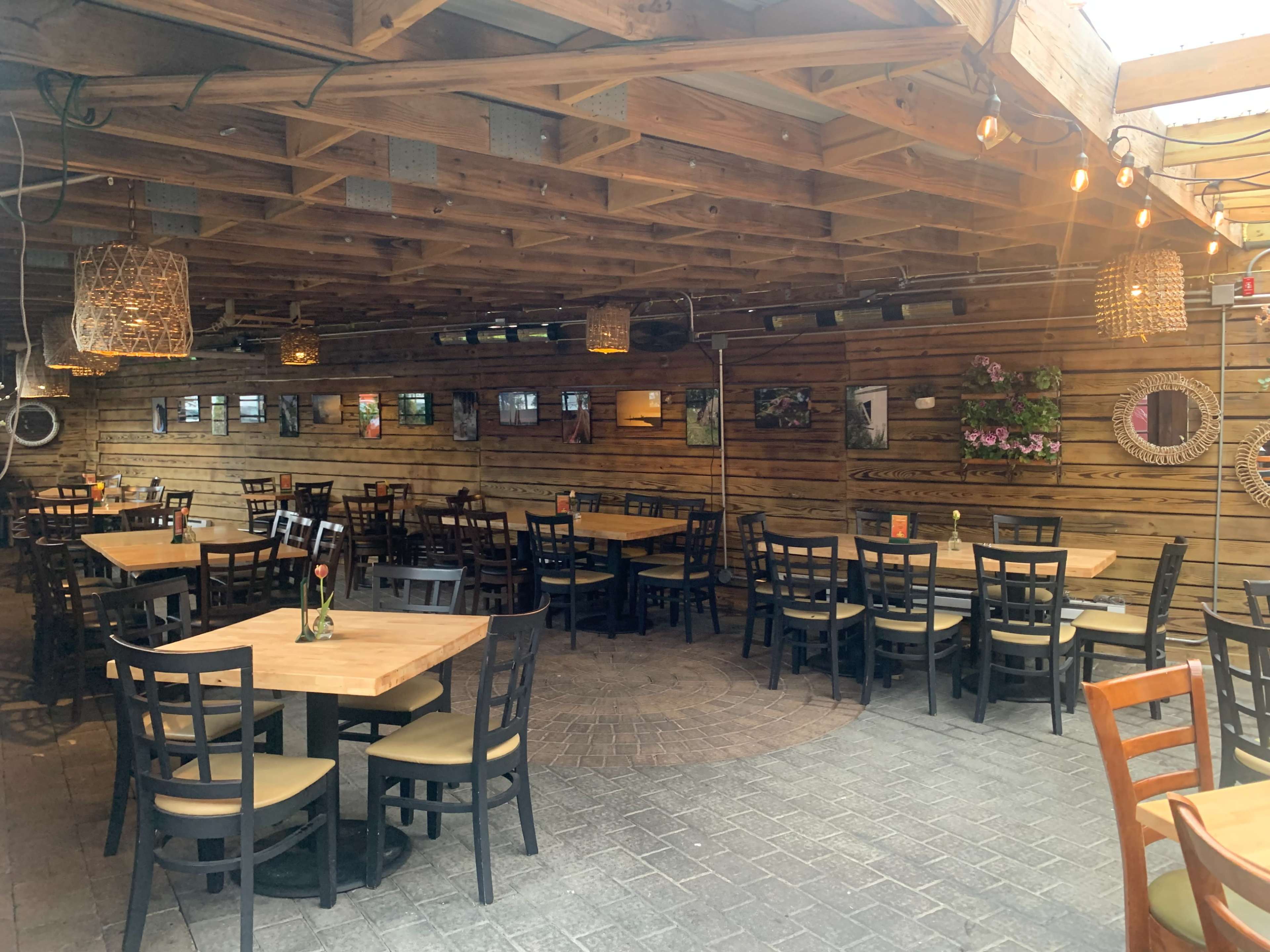 Ozone's Rustic Patio Image in Ozone Park, Ozone Park, NY