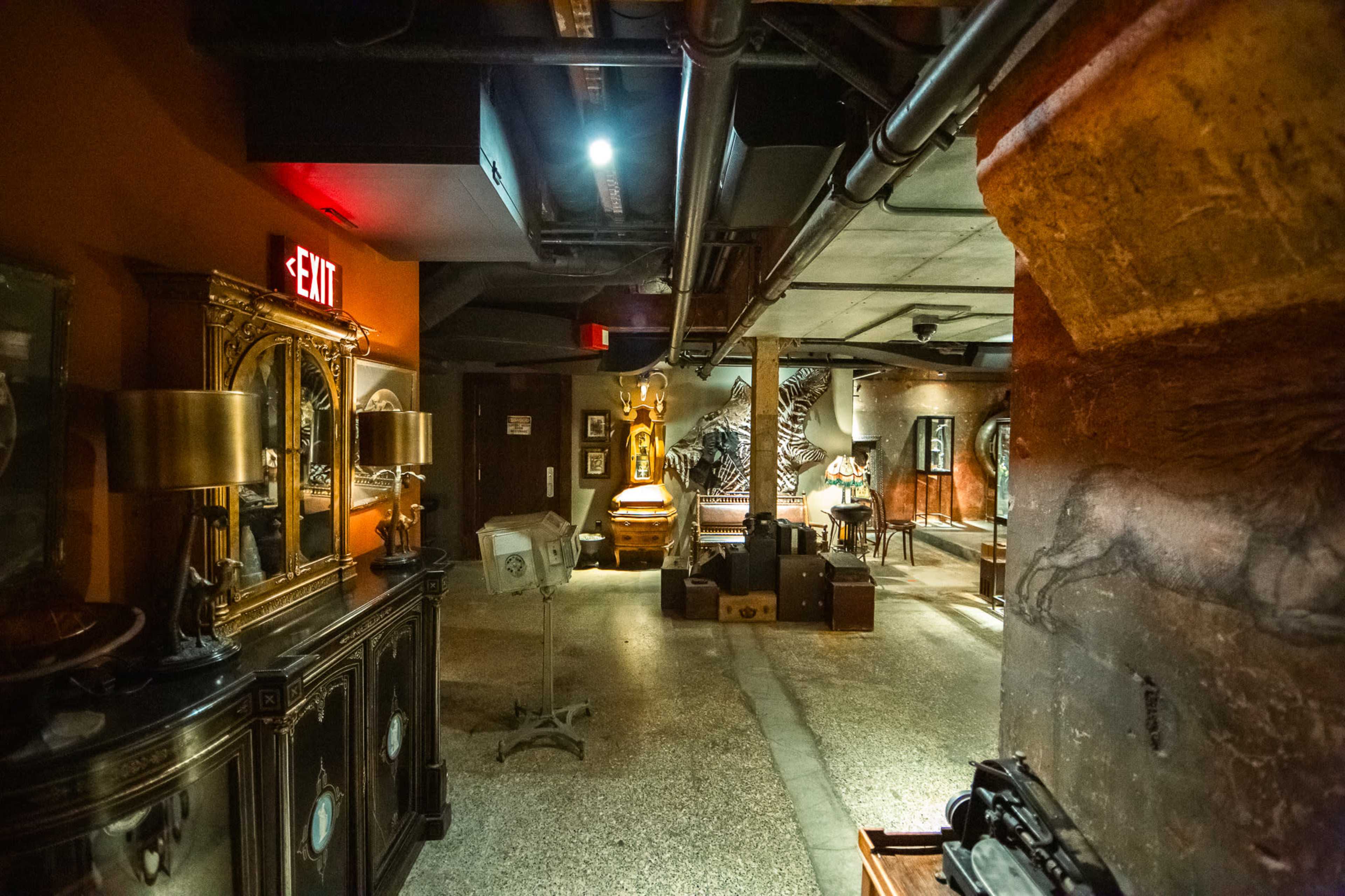 UNIQUE BASEMENT/SPEAKEASY Image in Central LA, los angeles, CA