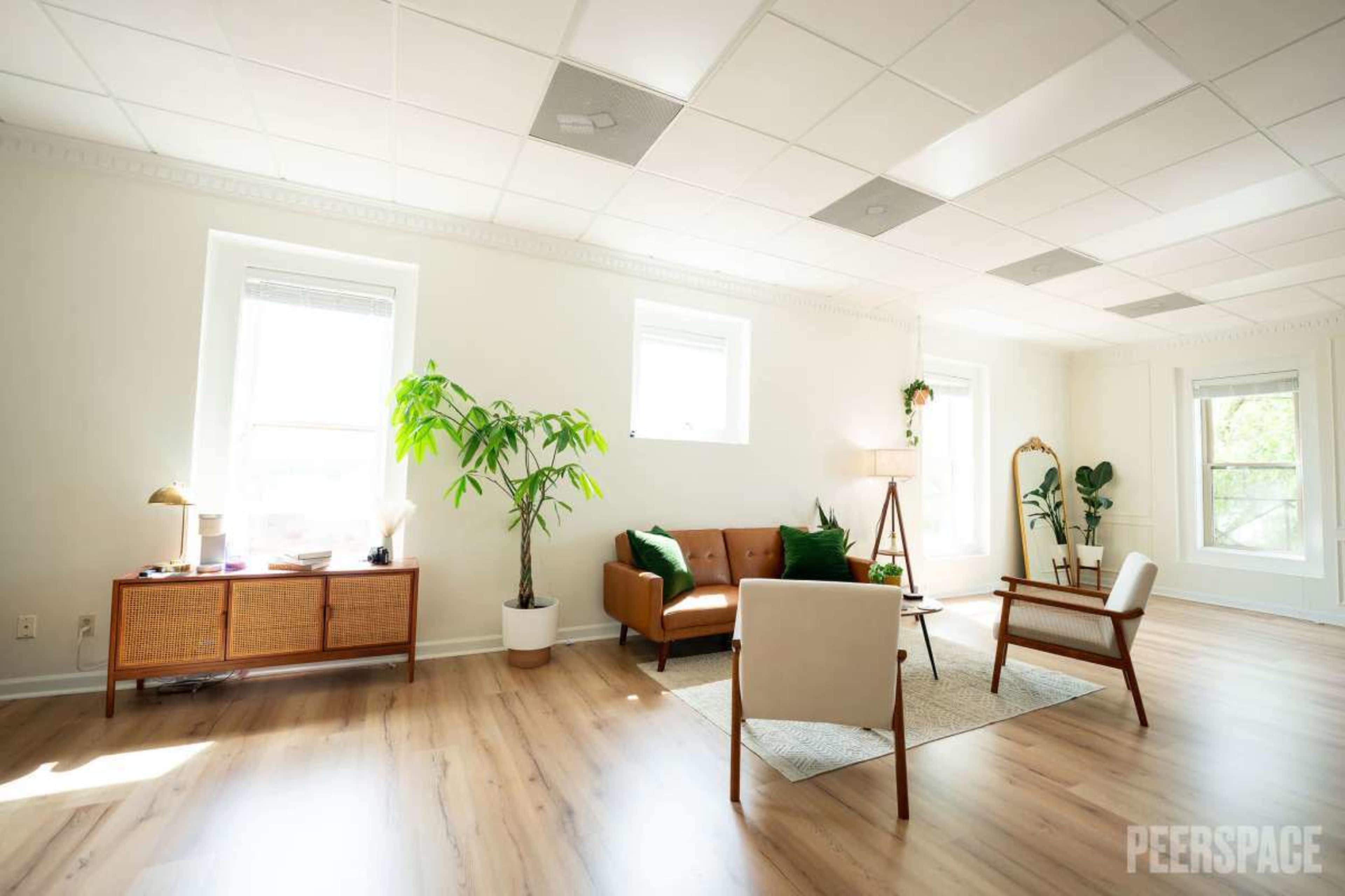 Photography Studio + Creative Space | Natural Light Image in Monroe, Monroe, NC