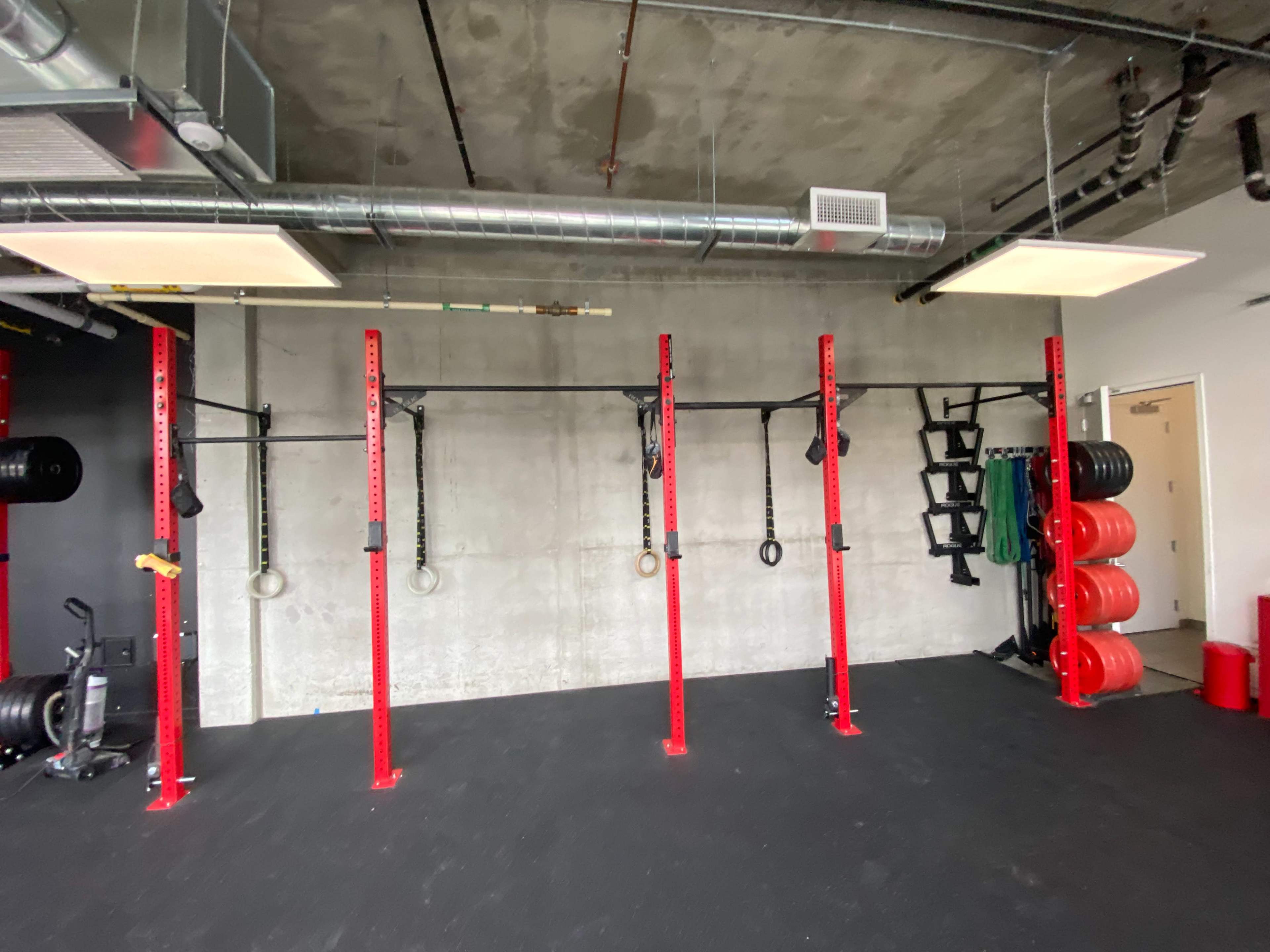 Spacious West Oakland Fitness Facility with Industrial Vibes | Perfect for Fitness Events, Shoots & Pop-ups Image in West Oakland, Emeryville, CA