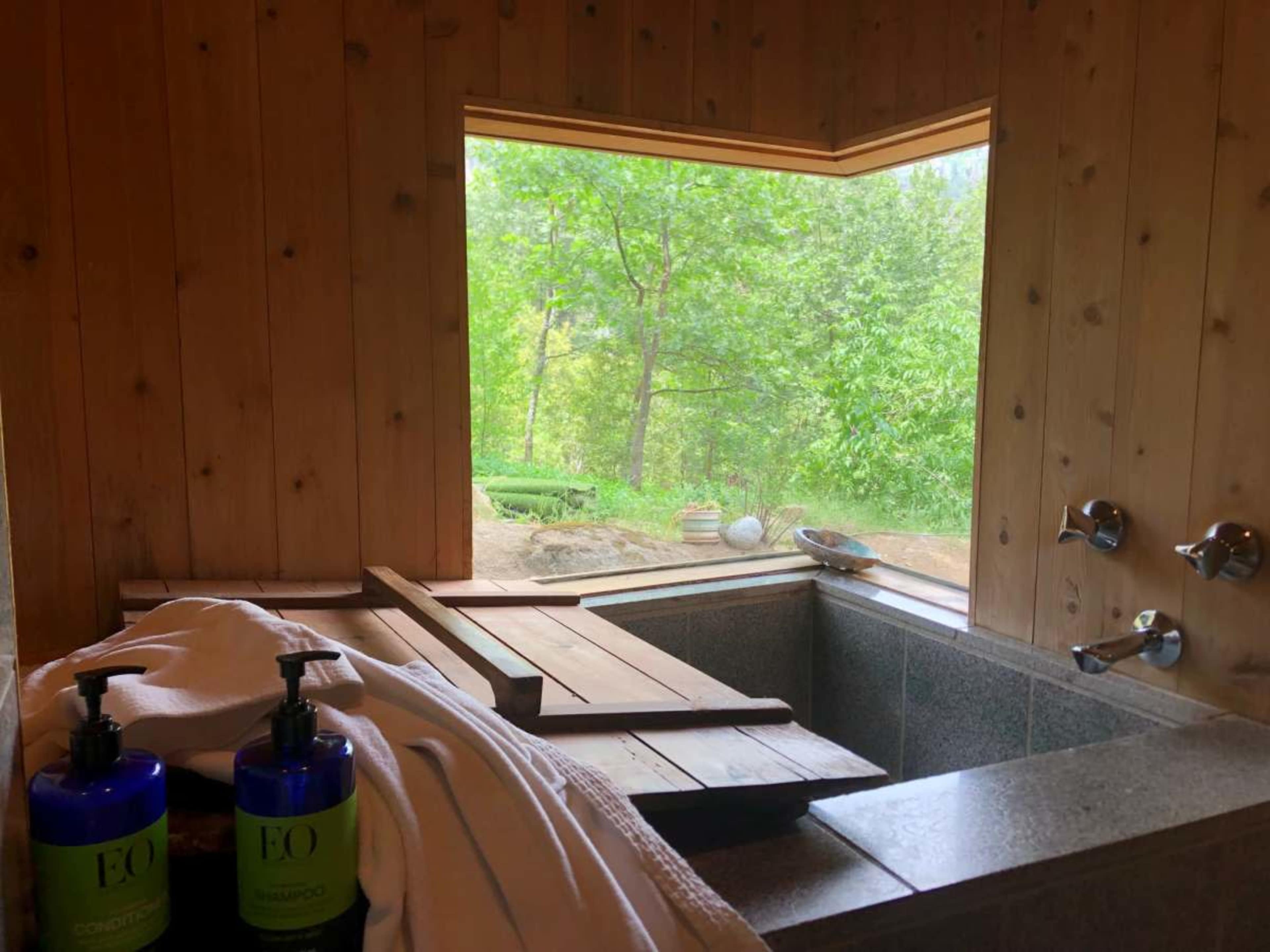 Japanese Mountain Home near Yosemite NP w/ Onsen and Waterfalls Image in North Fork, North Fork, CA