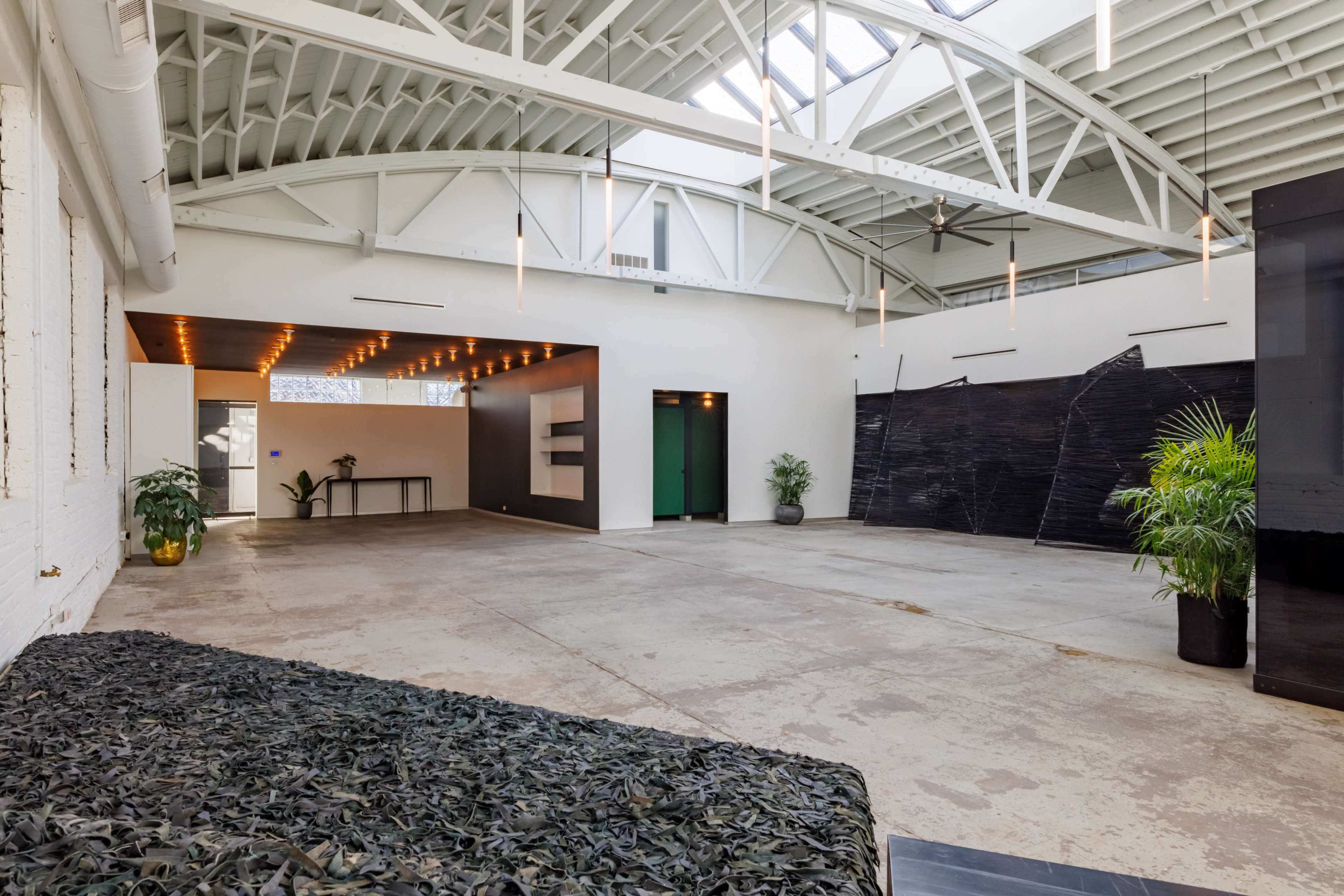 Inspiring Bespoke Loft in The Heart of Chicago Image in Humboldt Park, Chicago, IL