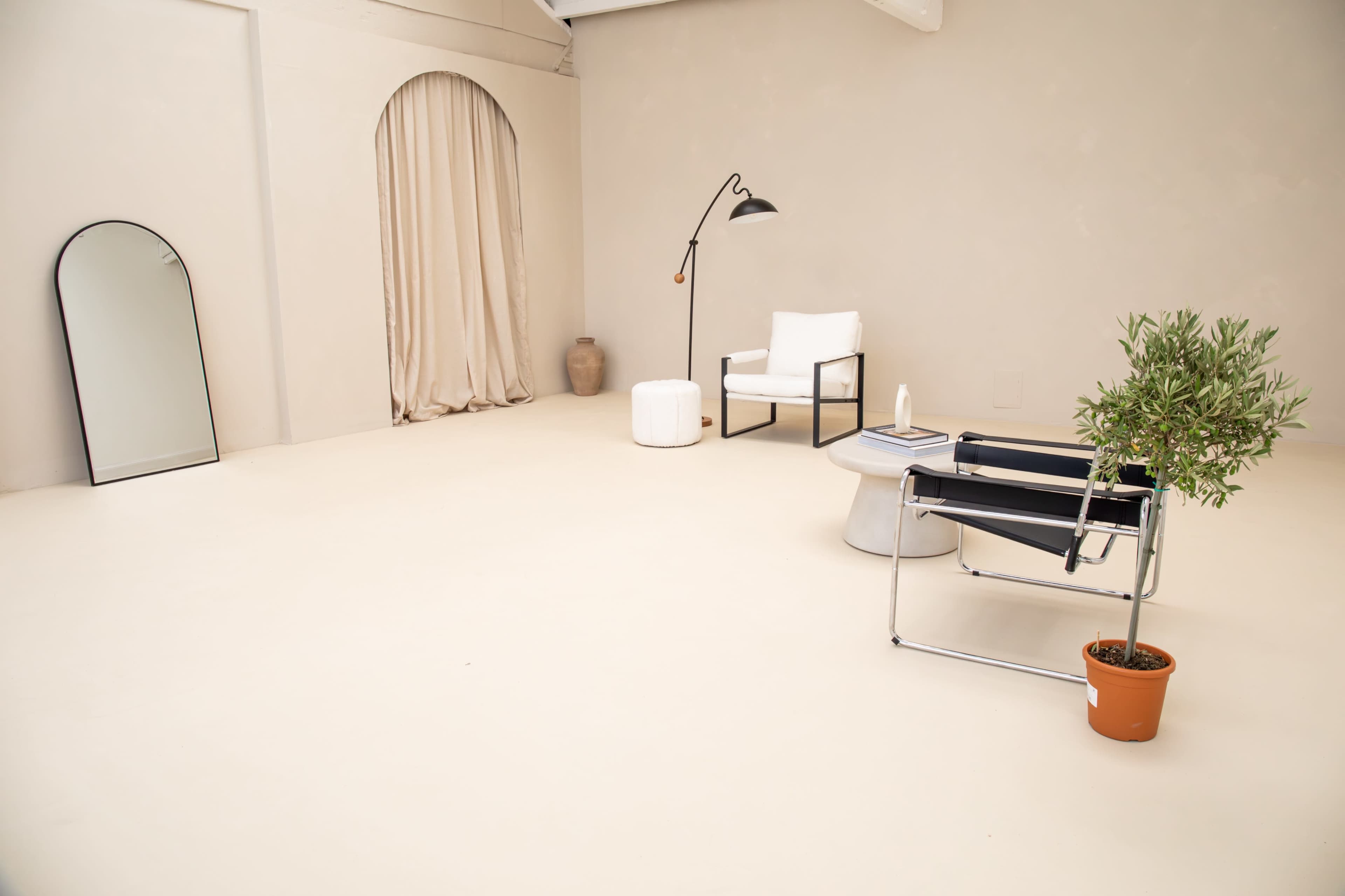 Creative Content Studio Image in London, London, ENG