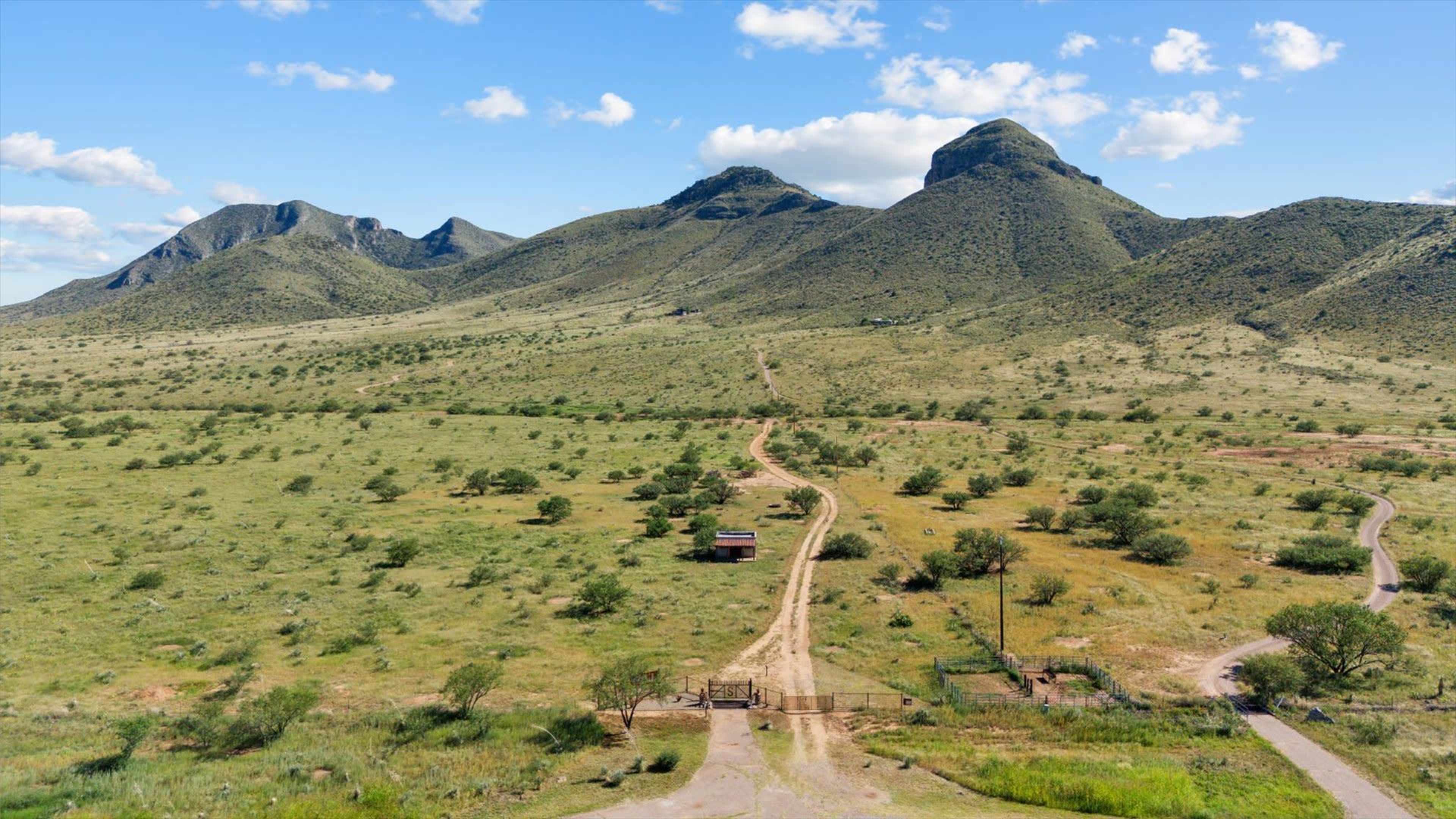 Los Sueños Ranch Image in Elgin, elgin, AZ