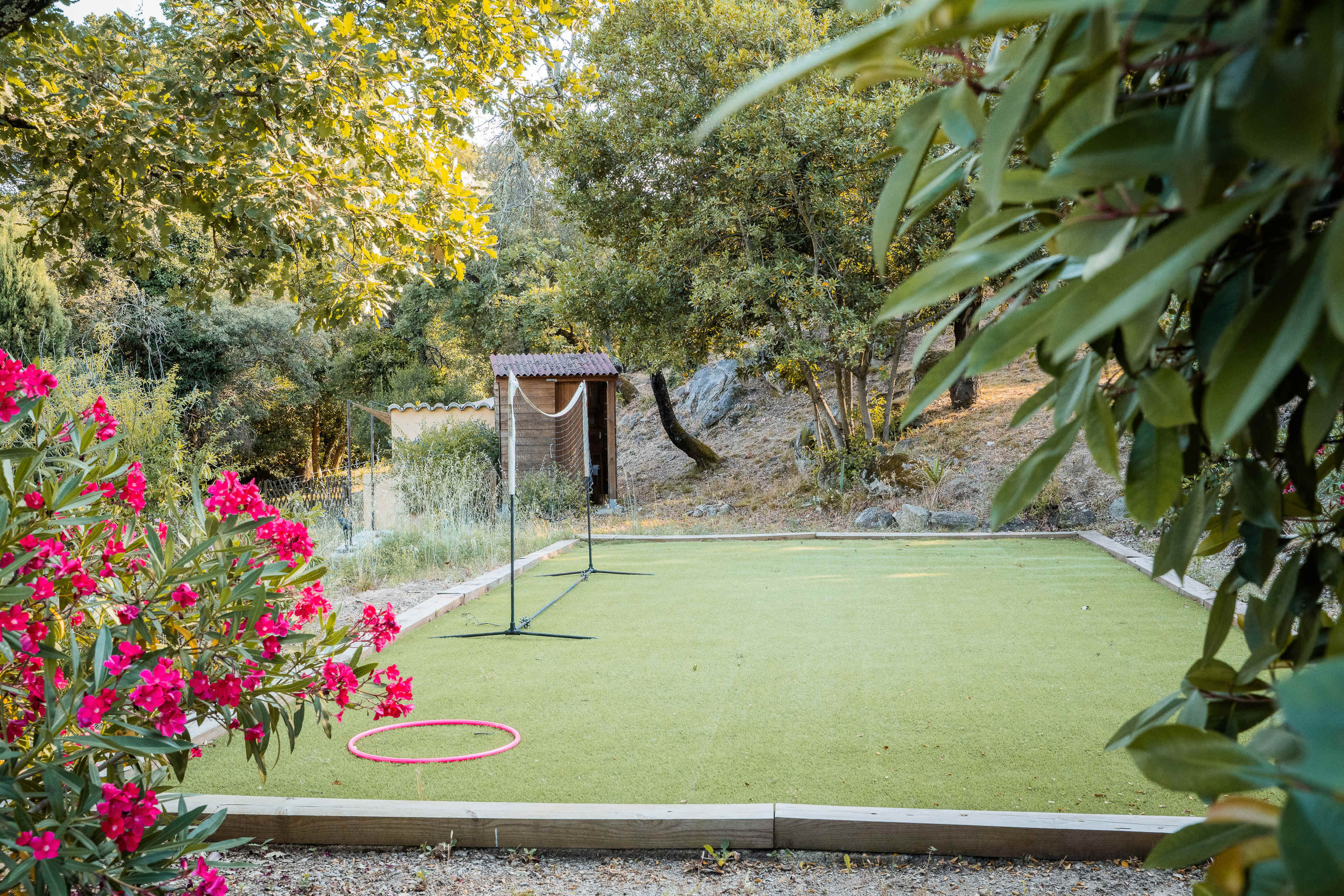 maison d'hôtes provençale au coeur de vignes Image in , LE PLAN DE LA TOUR
