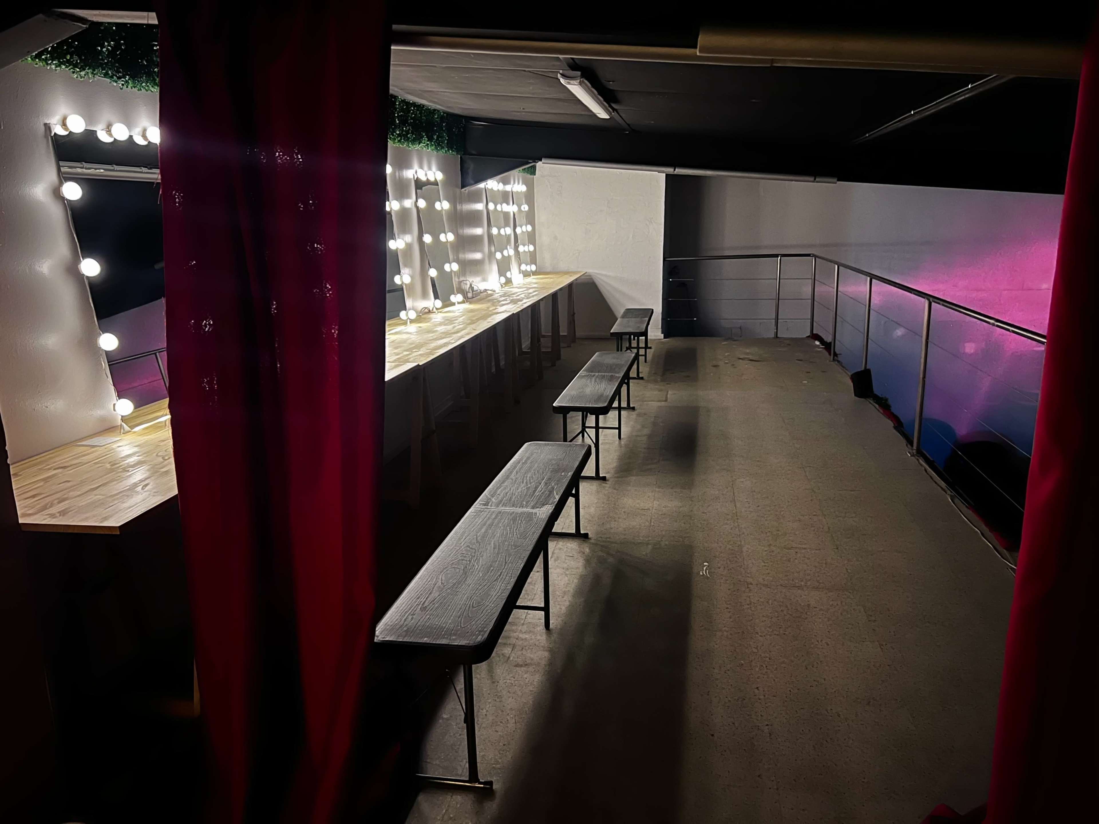 Loft Studio Tournage Cosy de 200 m2 avec Mezzanine et Loges dans Ville Industrielle à 45 min de Paris Image in Le quartier de l'Europe, Chateau-Thierry