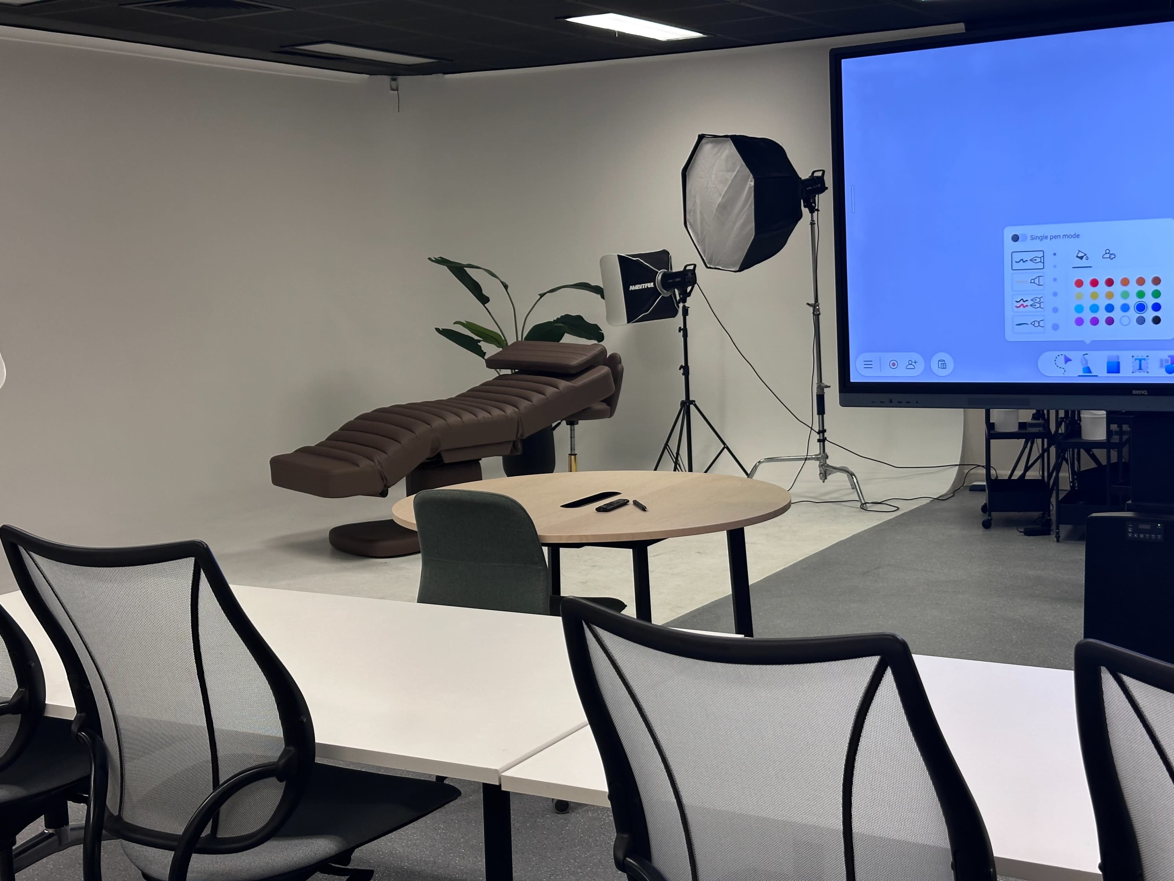 Premium Beauty Training & Webinar Studio – Tailored for Educators & Brands Image in Moonee Ponds, Moonee Ponds, VIC
