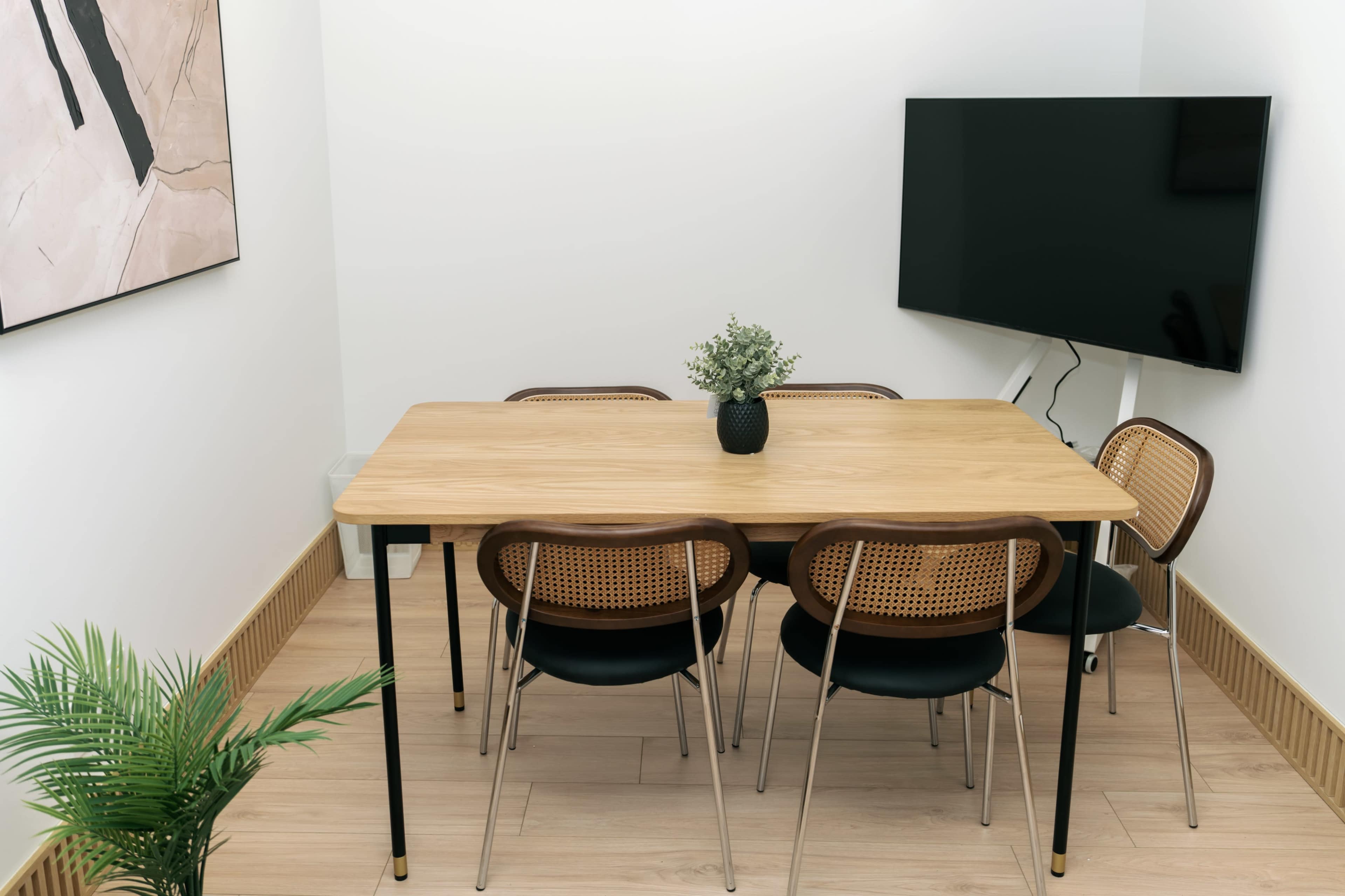 Private Meeting Room for 6 in West Broadway Image in Fairview, Vancouver, BC