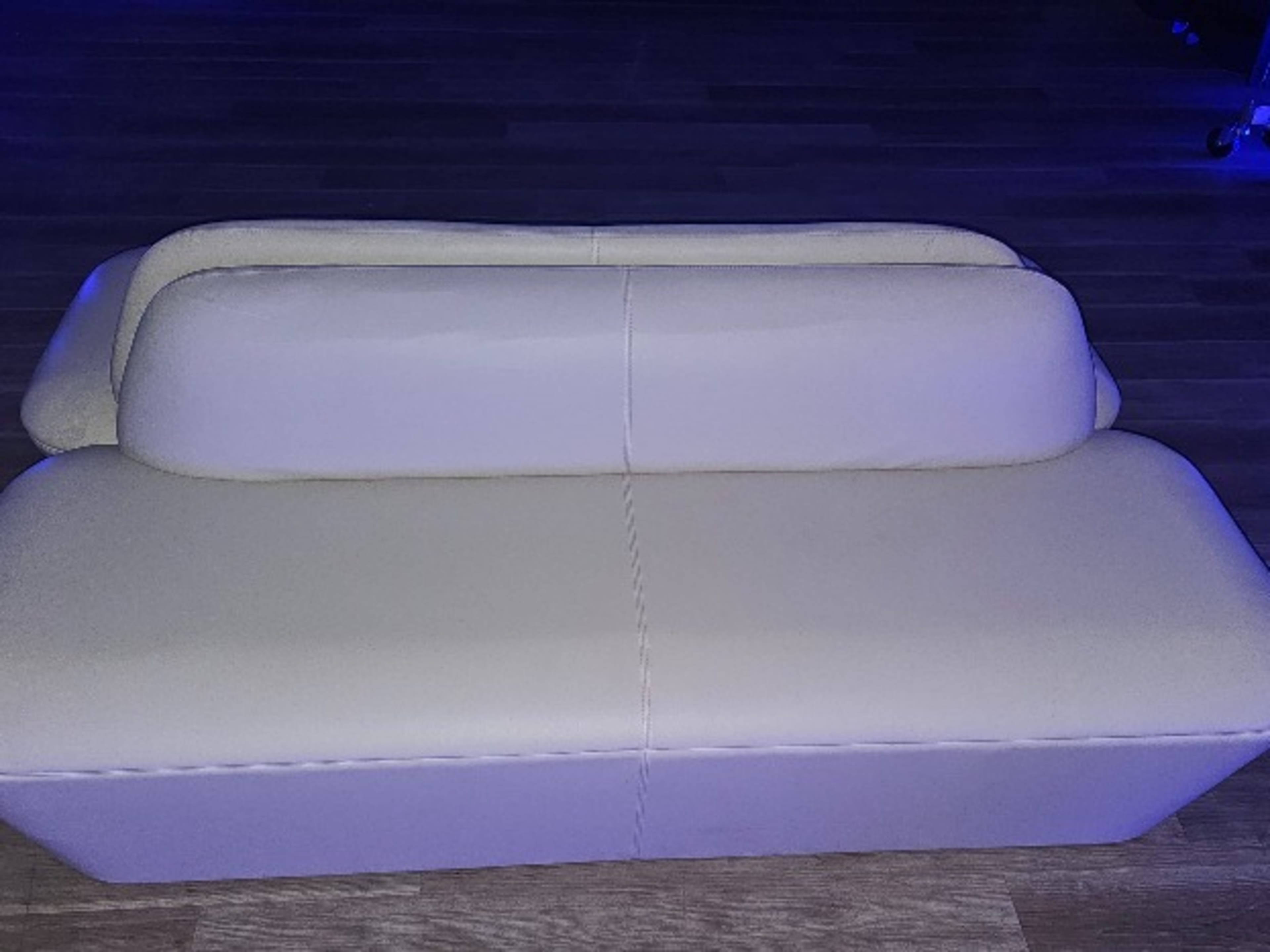 White Lounge Sofa