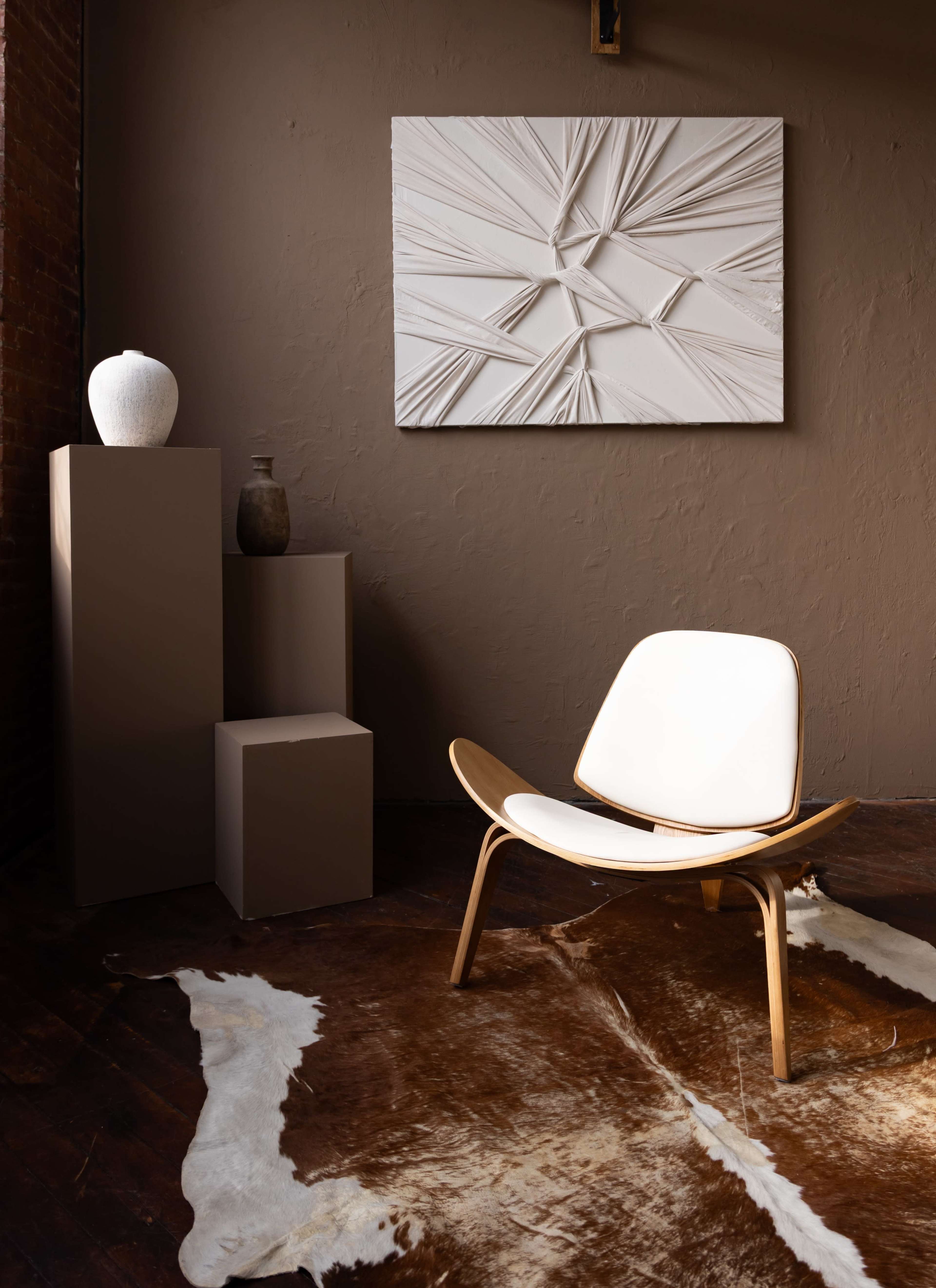 Photo and video studio rental. 750 sq ft space with 12' ceilings located on the edge of a vibrant area of Brooklyn, Christmas setup,  Industry City.  cyc wall. Equipment & props are included Image in Sunset Park, Brooklyn, NY