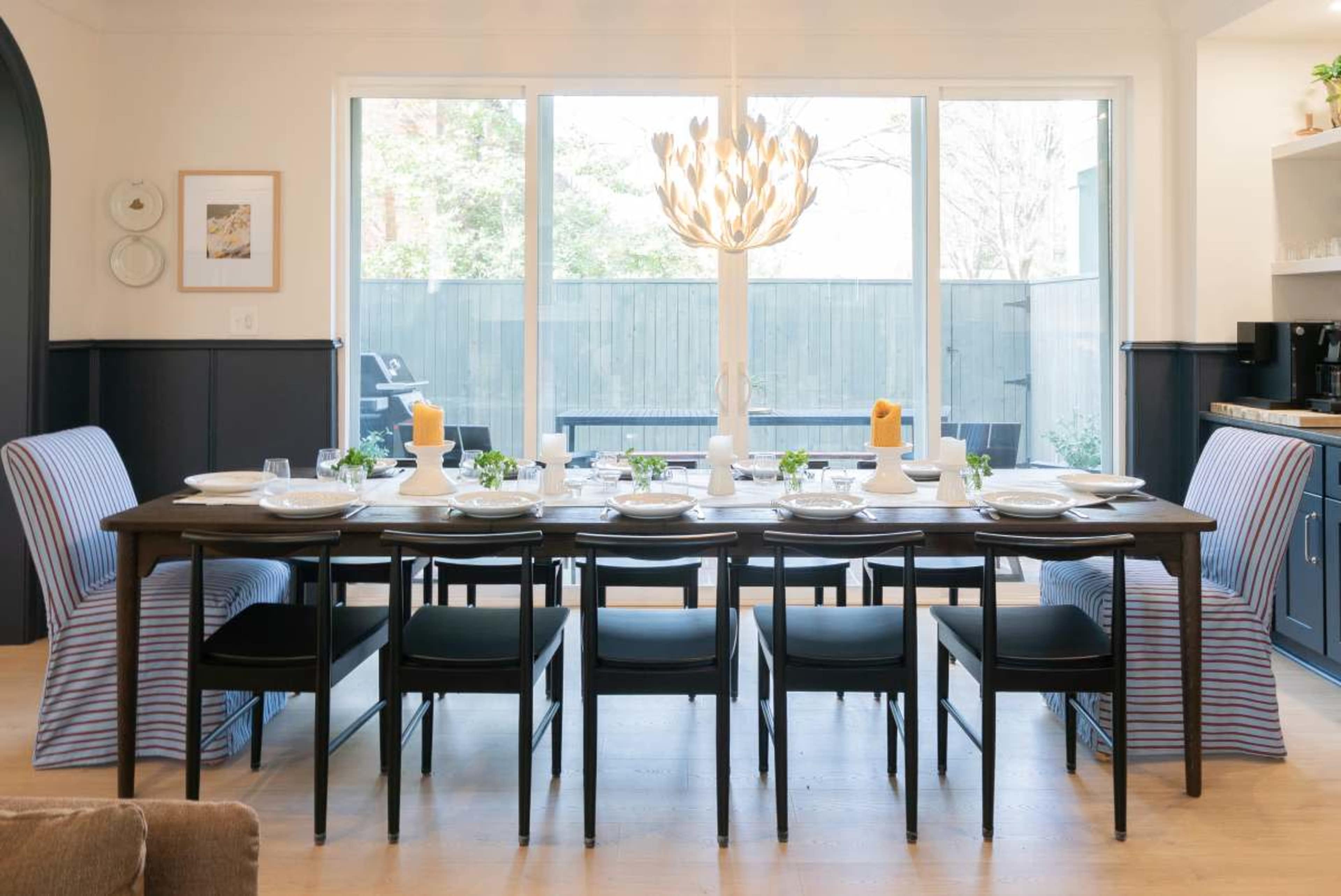 DeLUXeDwelling~7BR/4BA~ChefsKitchen~20Guests~Pets Image in Downtown, Raleigh, NC