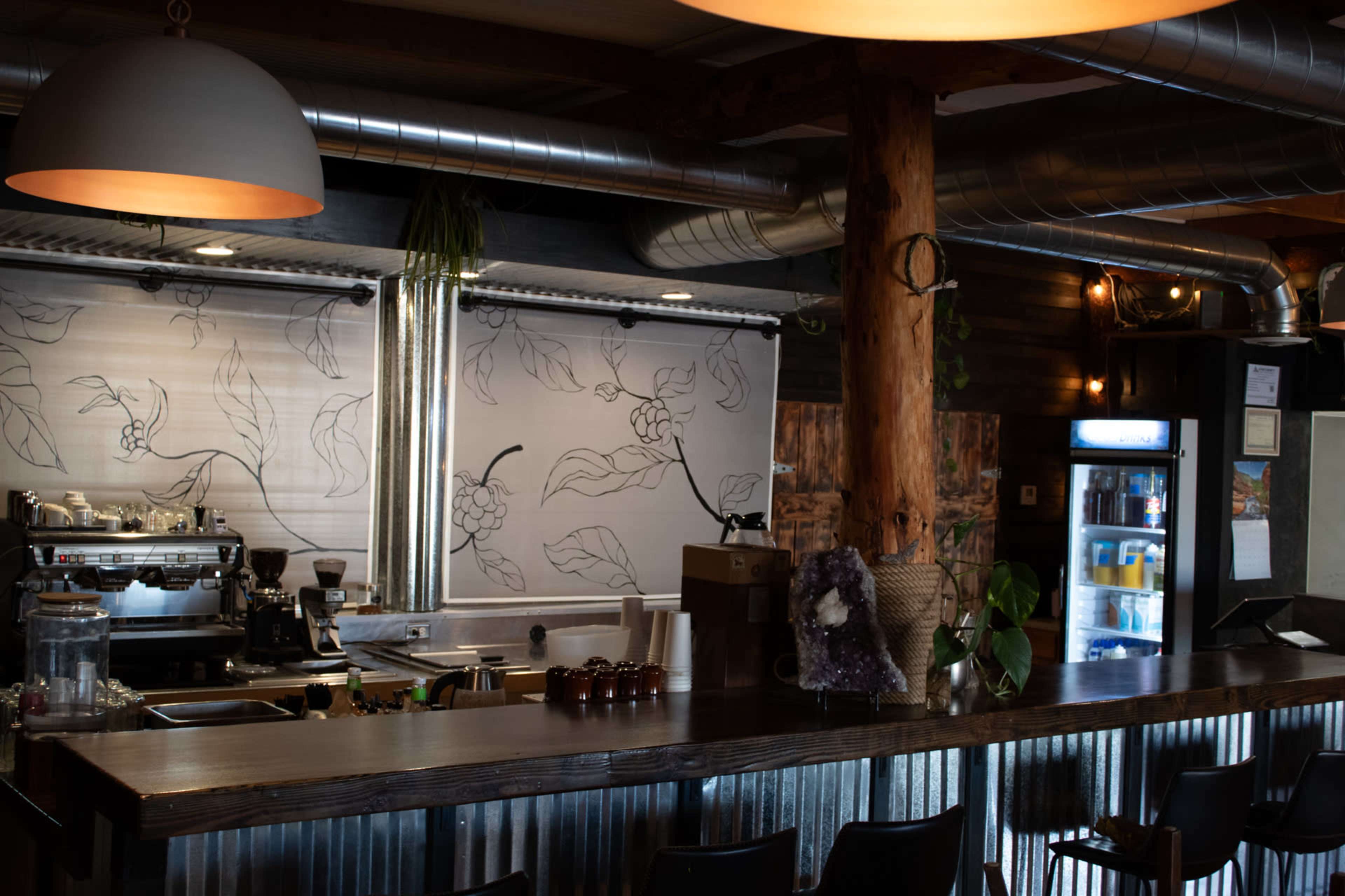 unique and inviting coffee shop dining room Image in Santaquin, santaquin, UT