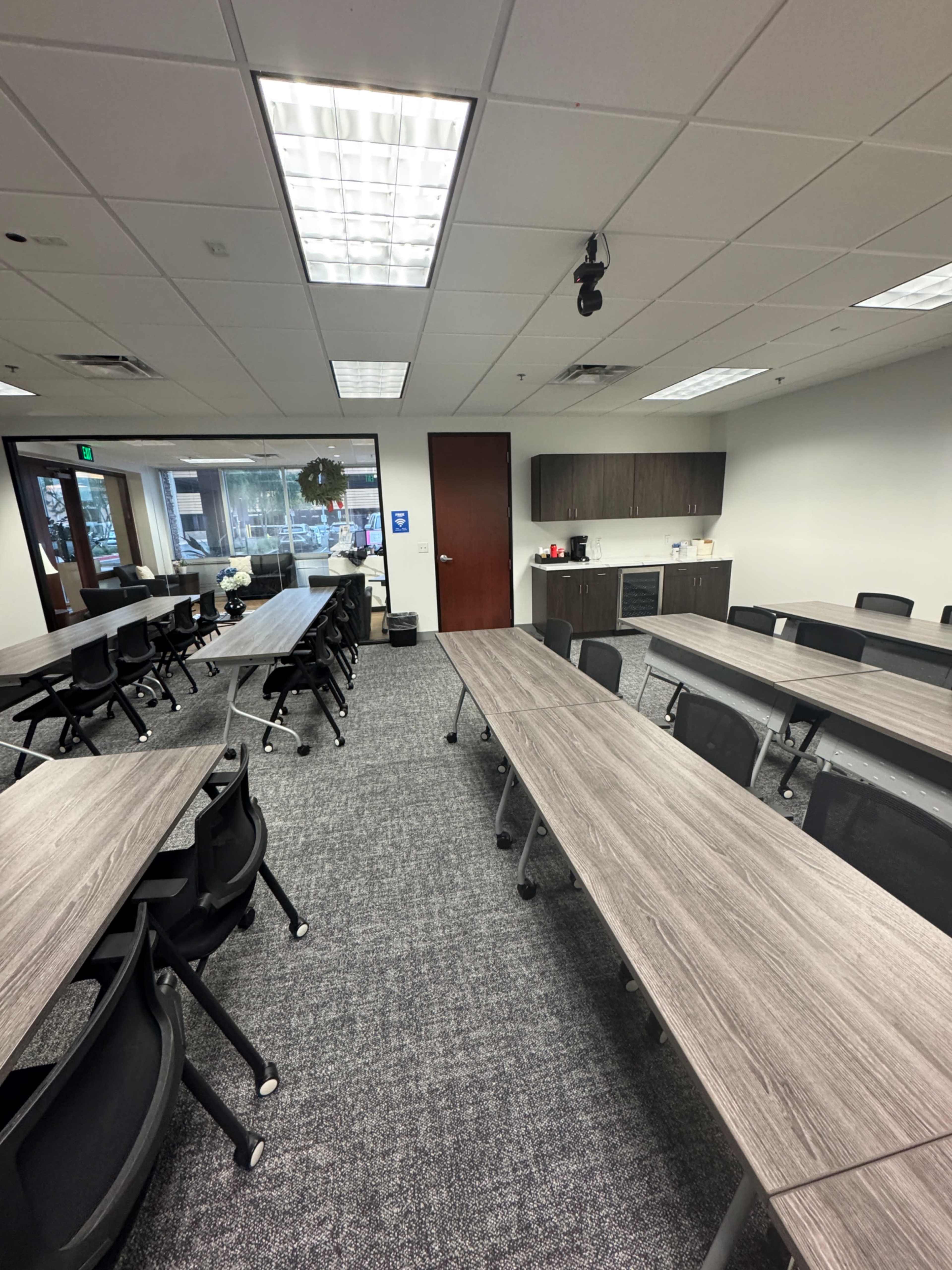 Desert Ridge Large Training Room Image in Desert View Village, Phoenix, AZ