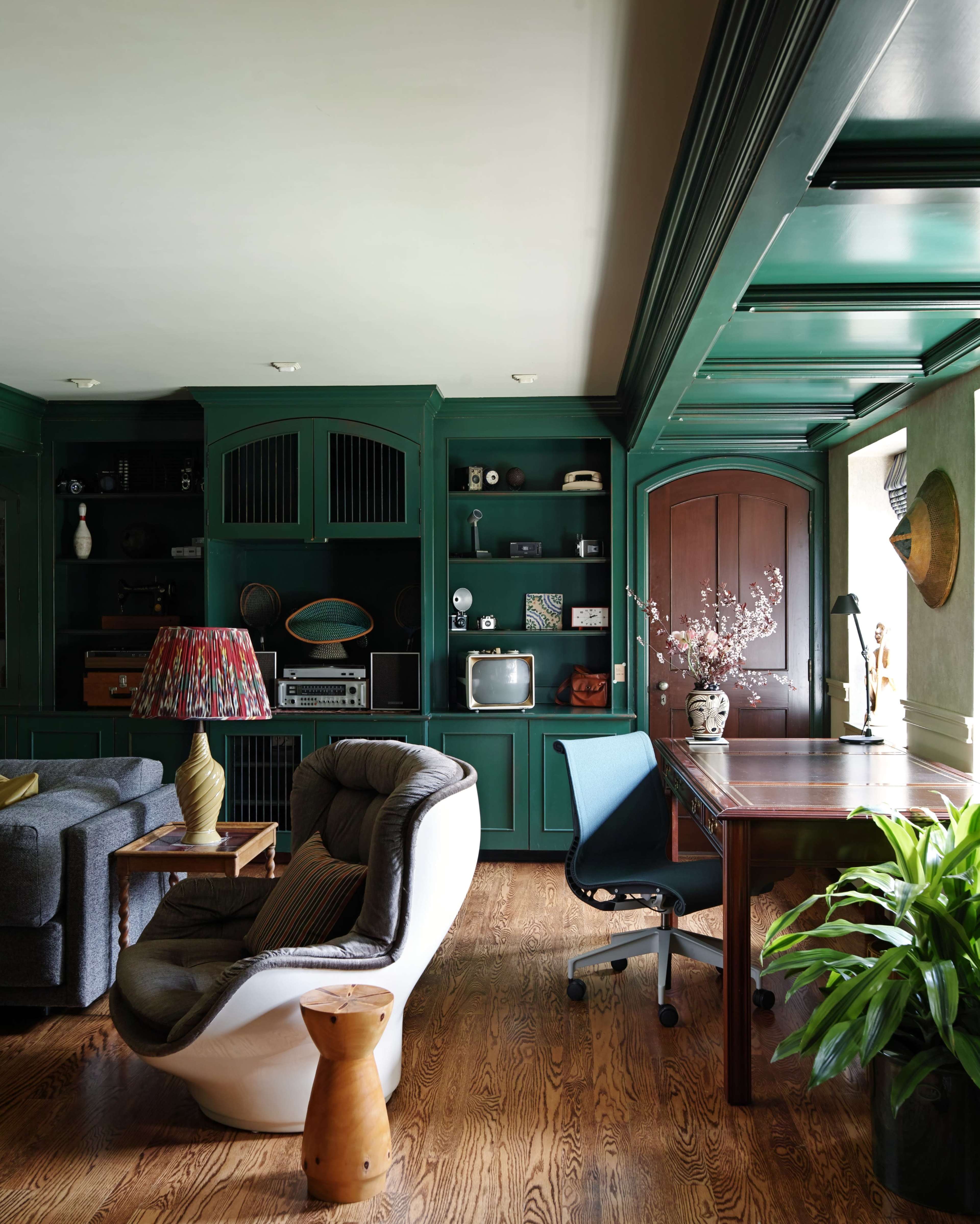 Whimsical & Historic Cotswold Home ~ 2hrs to NYC ~ Image in Northwest Harwinton, Harwinton, CT