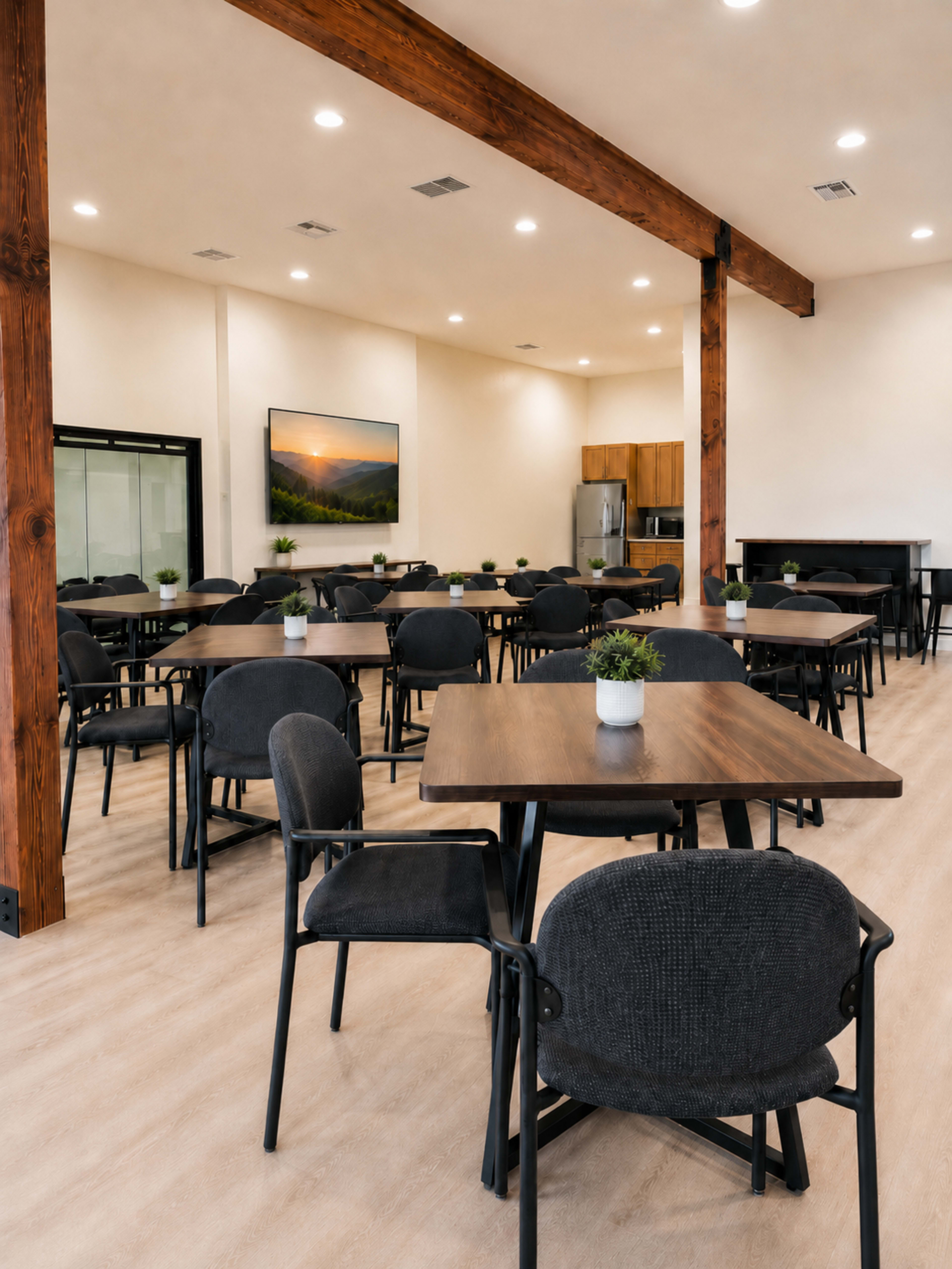 Indoor Conference & Meeting Room in Altadena | Corporate Meetings, Workshops & Training Image in Altadena, Altadena, CA