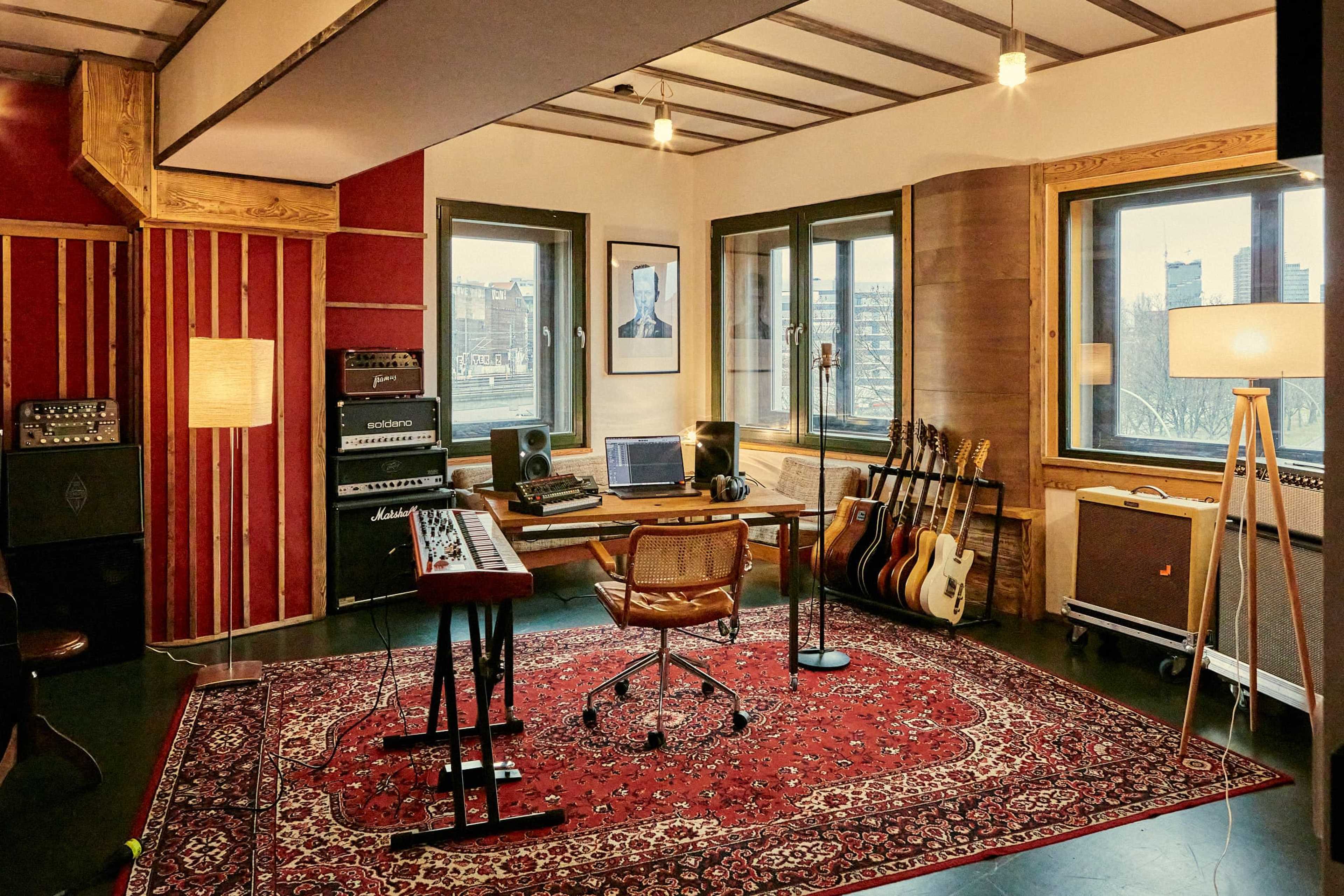 Studio für Audio, Video oder Meetings im Herzen Berlins direkt an der Spree. Bild in Friedrichshain, Berlin, 