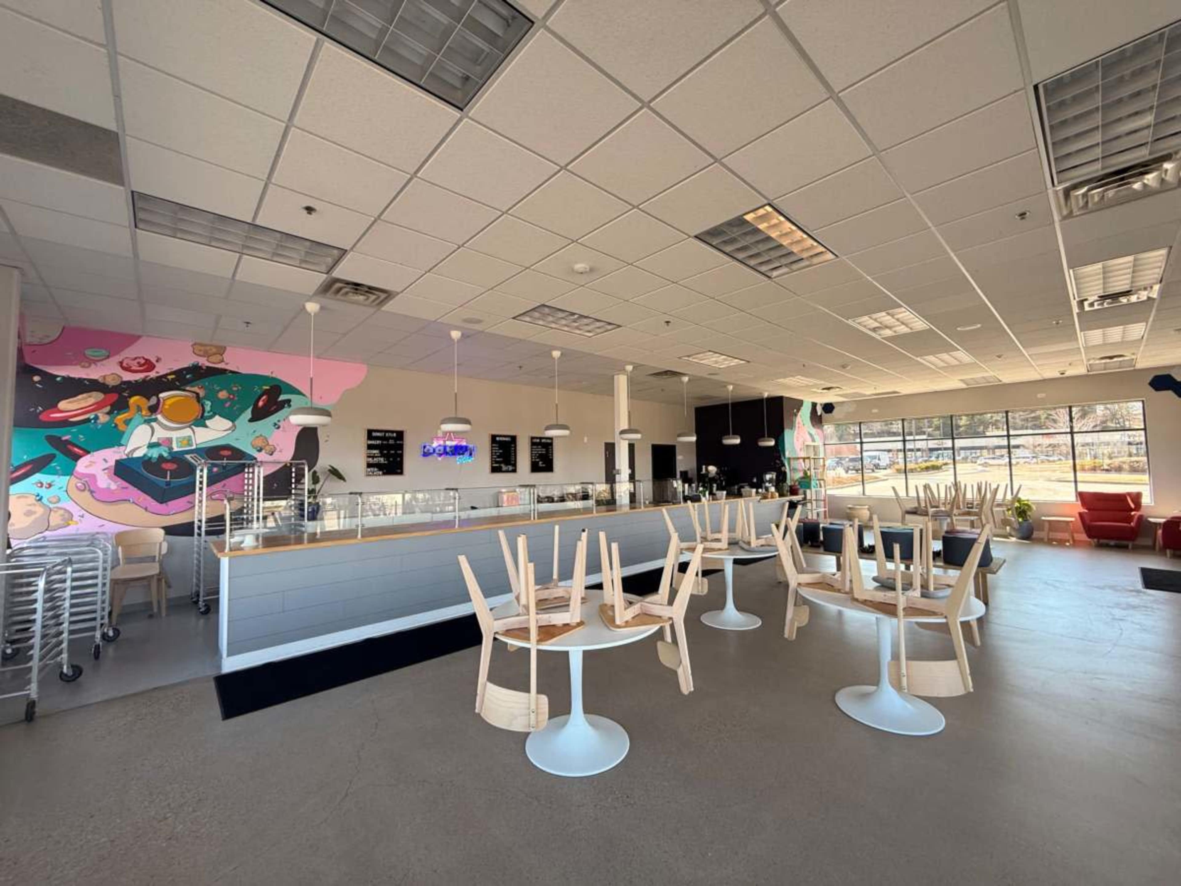 Bright & Modern Suburban Donut Shop with Open Layout Image in Lakeville, Lakeville, MN