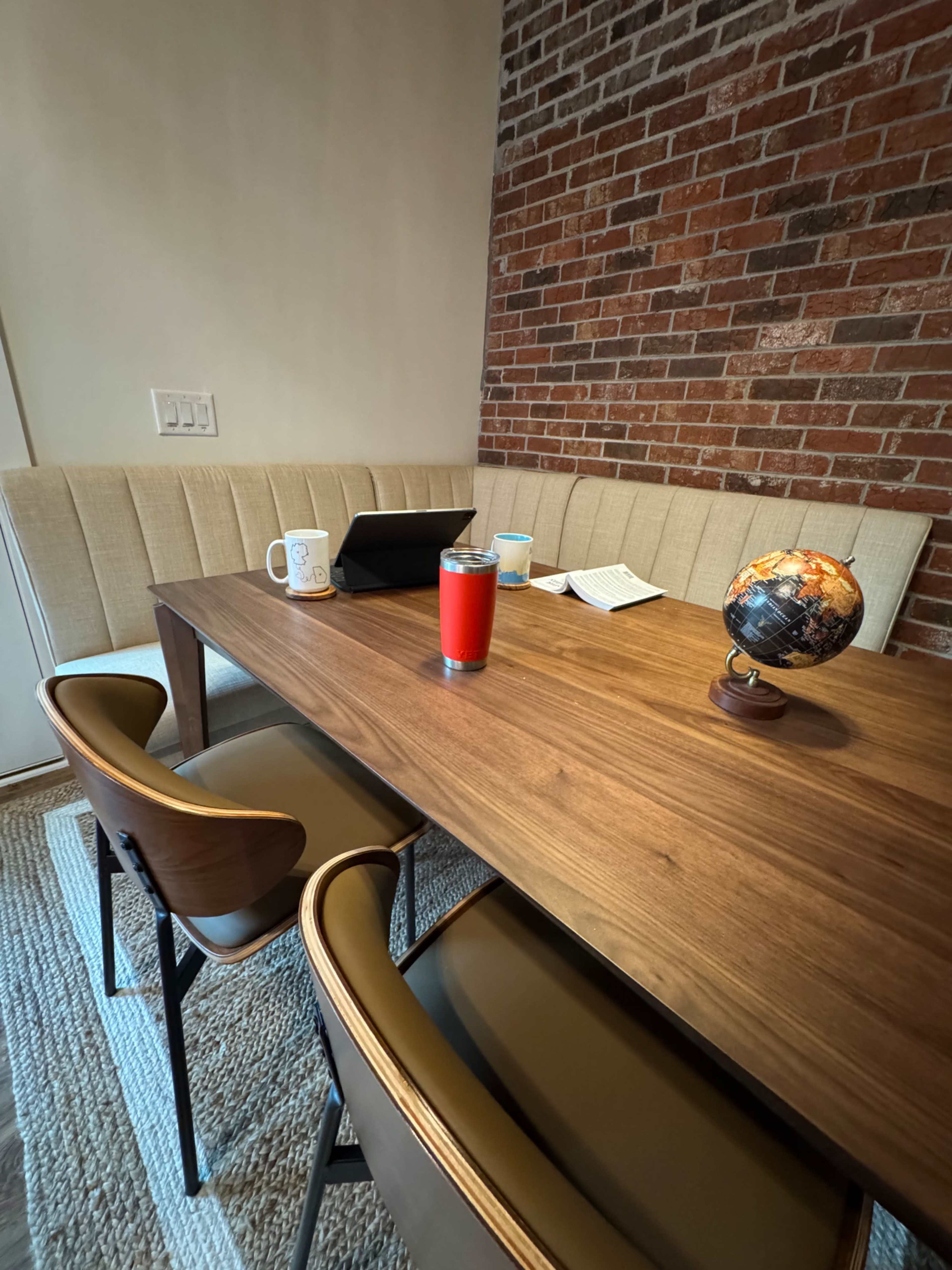 Charming 10-Acre Modern Farmhouse for Photo Shoot Image in , Stockbridge, GA