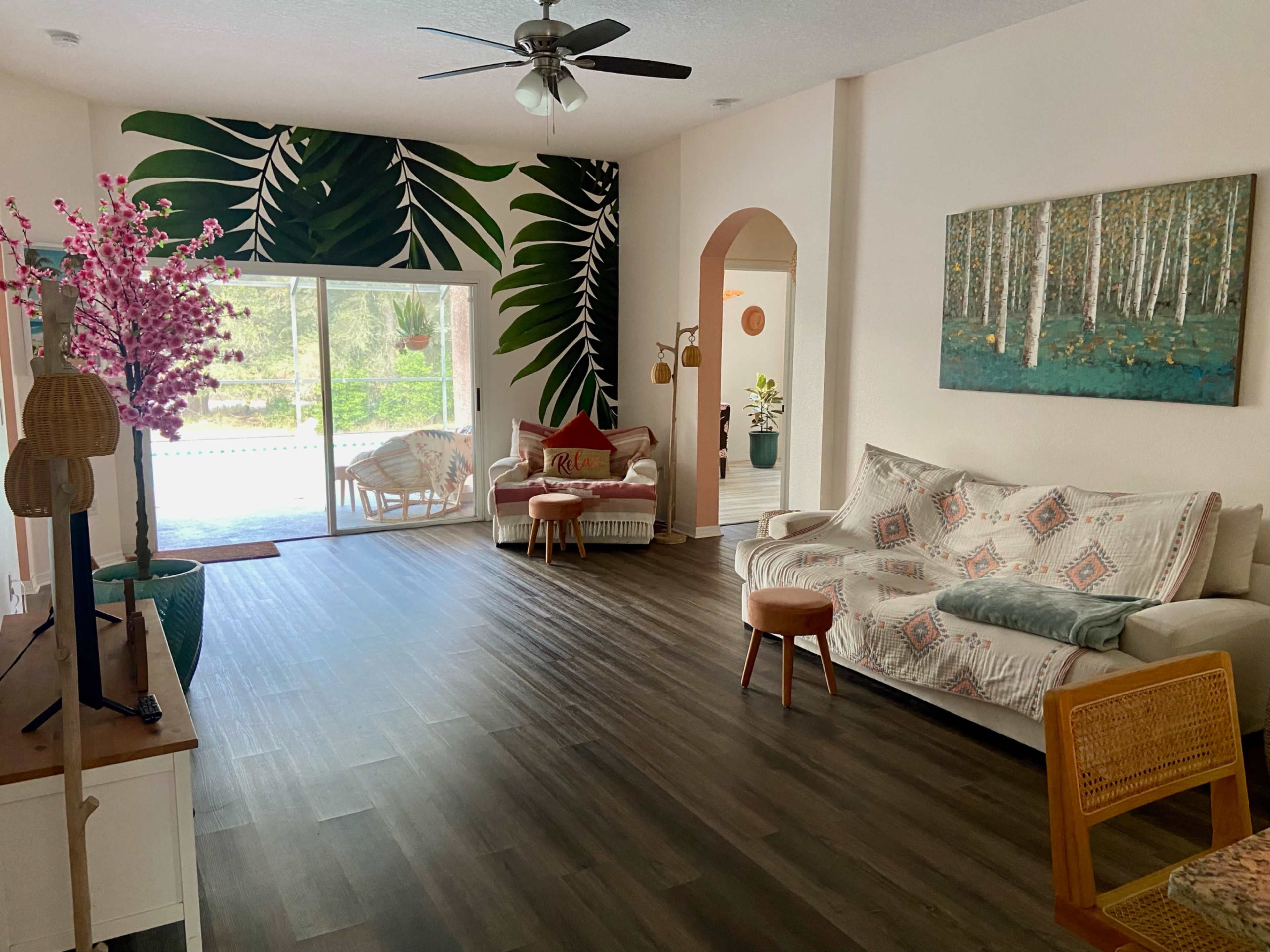 Tranquil Retreat Home Overlooking Nature Image in Valrico, Valrico, FL