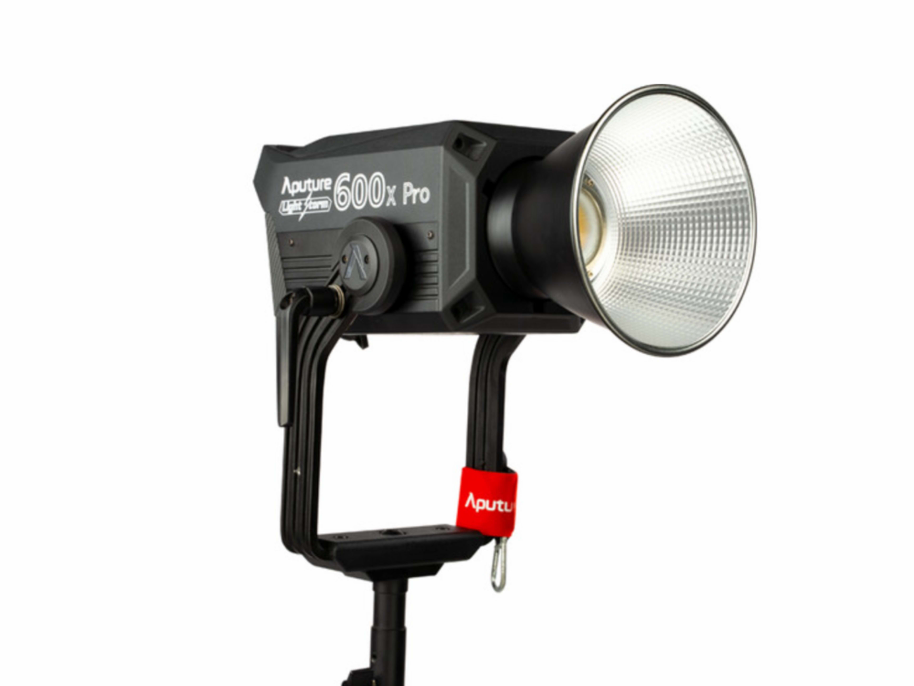 Aputure 600x pro